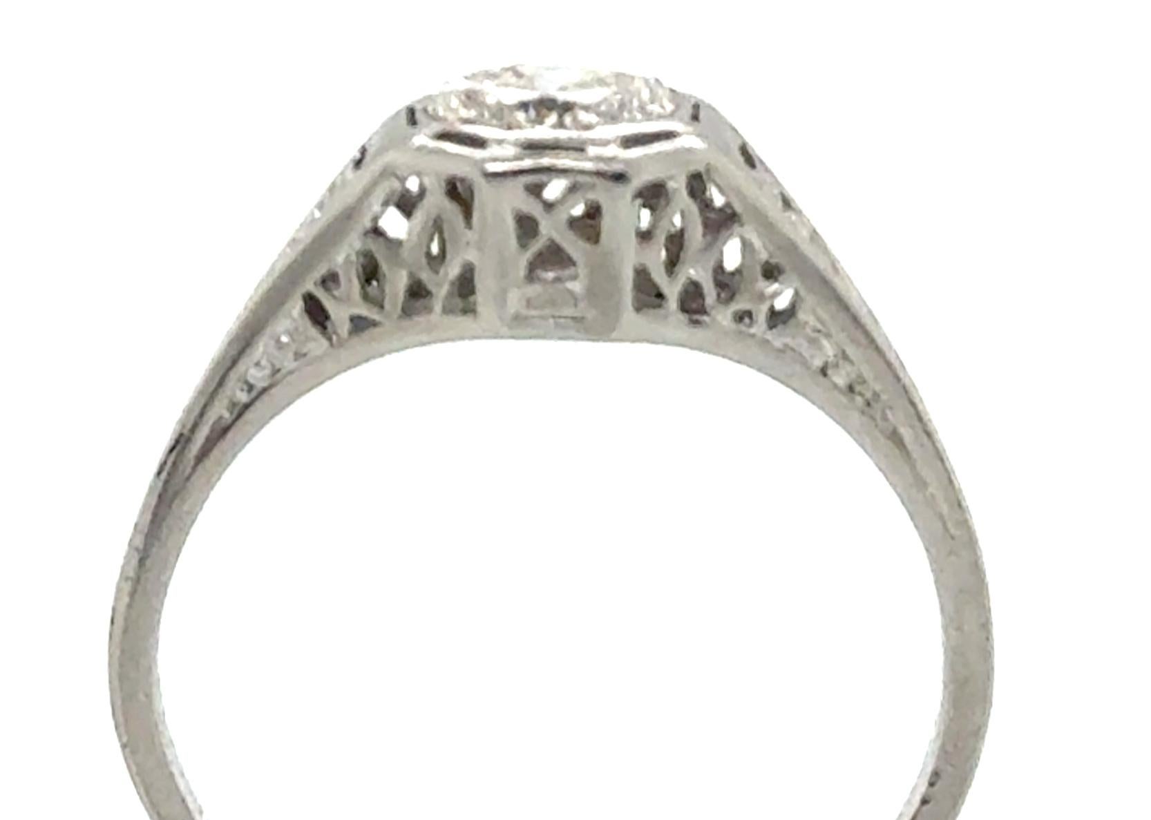 Genuine Original Art Deco Antique from 1930's Solitaire Engagement Ring .27ct Diamond Platinum


Featuring a Beautiful Genuine .27ct Natural Mined Marquise Cut Diamond Center

Engraved with 