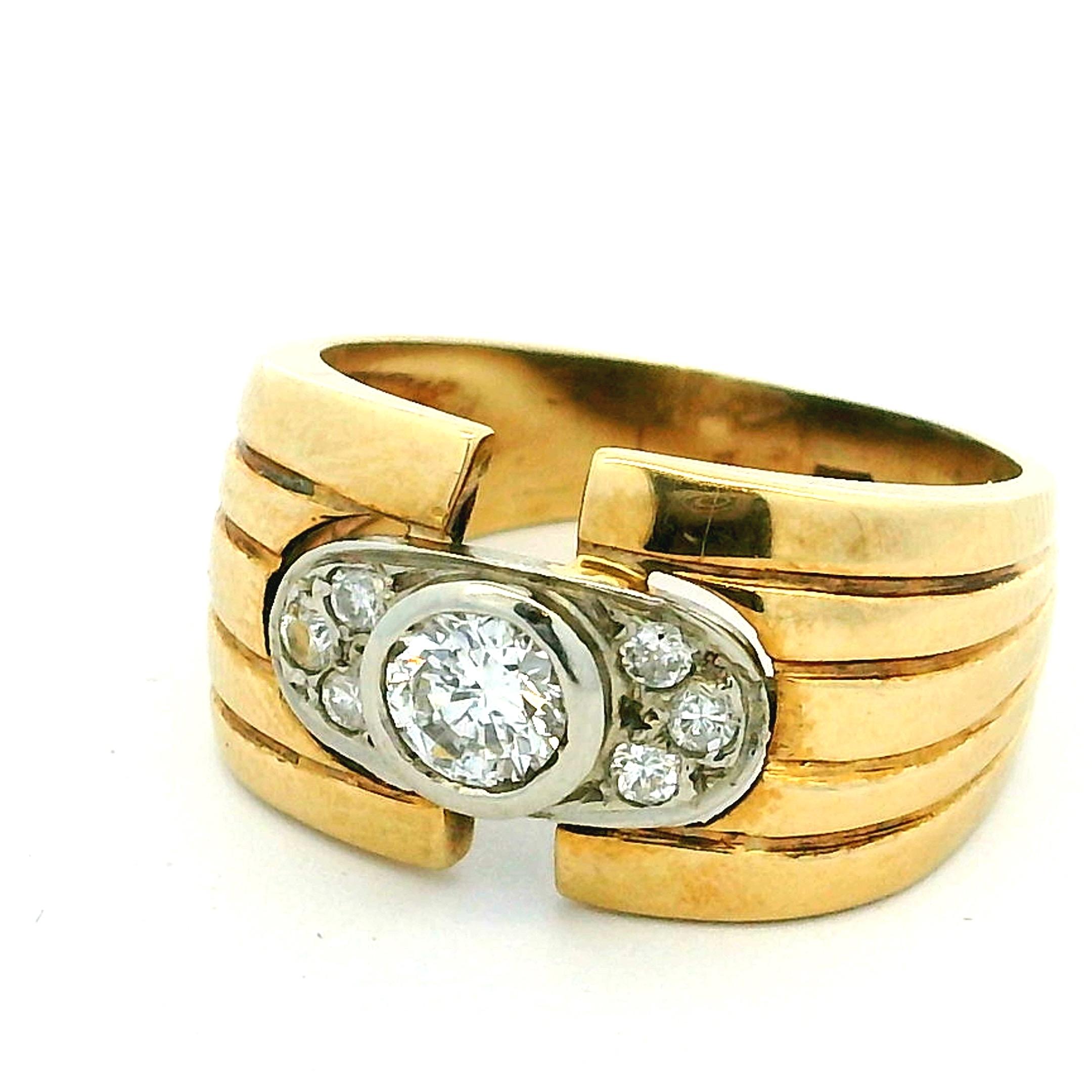 Anillo de diamantes Art Decó en oro de 14 quilates, centro de 0,50 ct, circa años 30 en venta 4