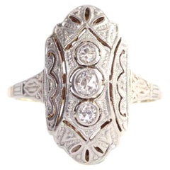 Art Deco diamond ring in 14k gold