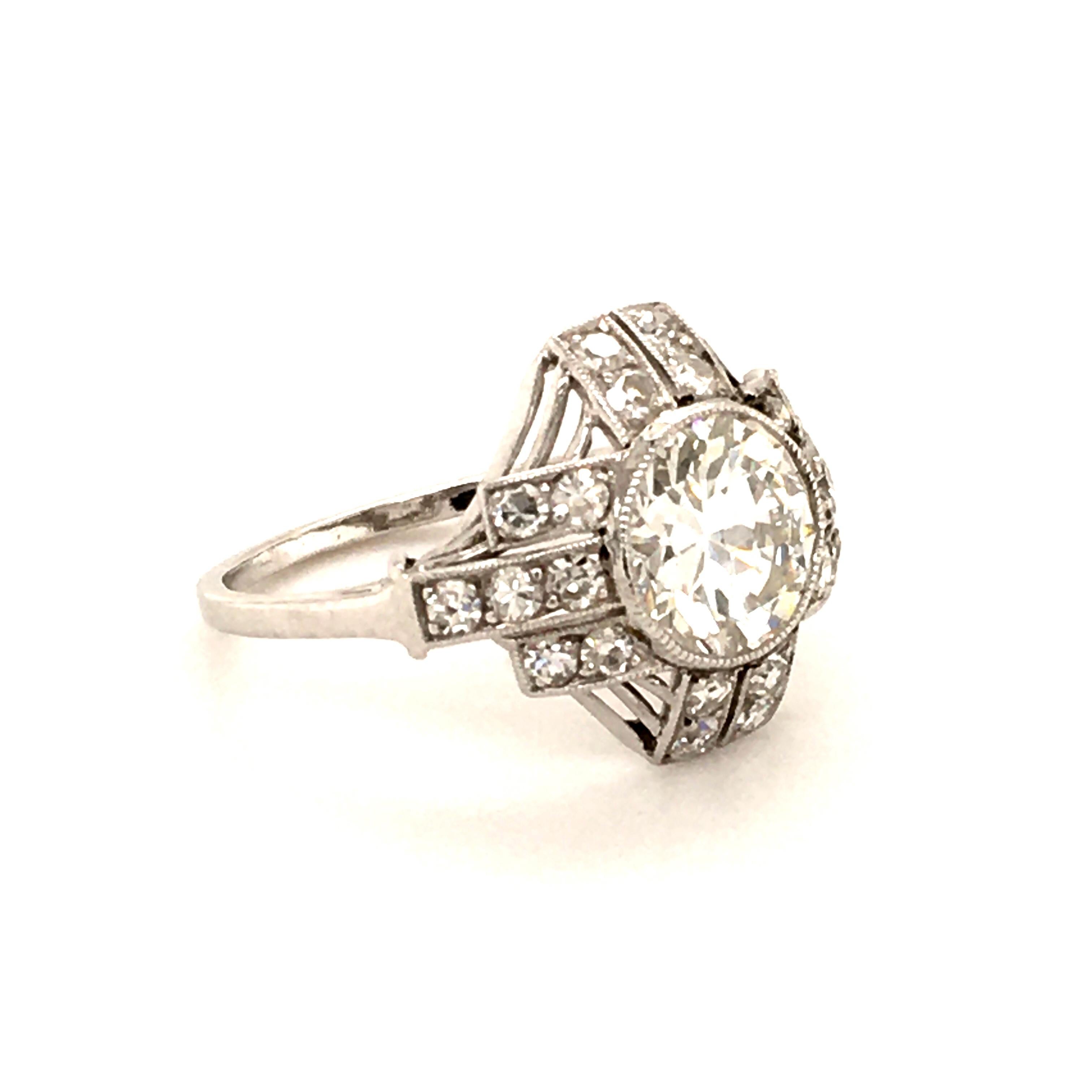 Old European Cut Art Deco Diamond Ring in Platinum