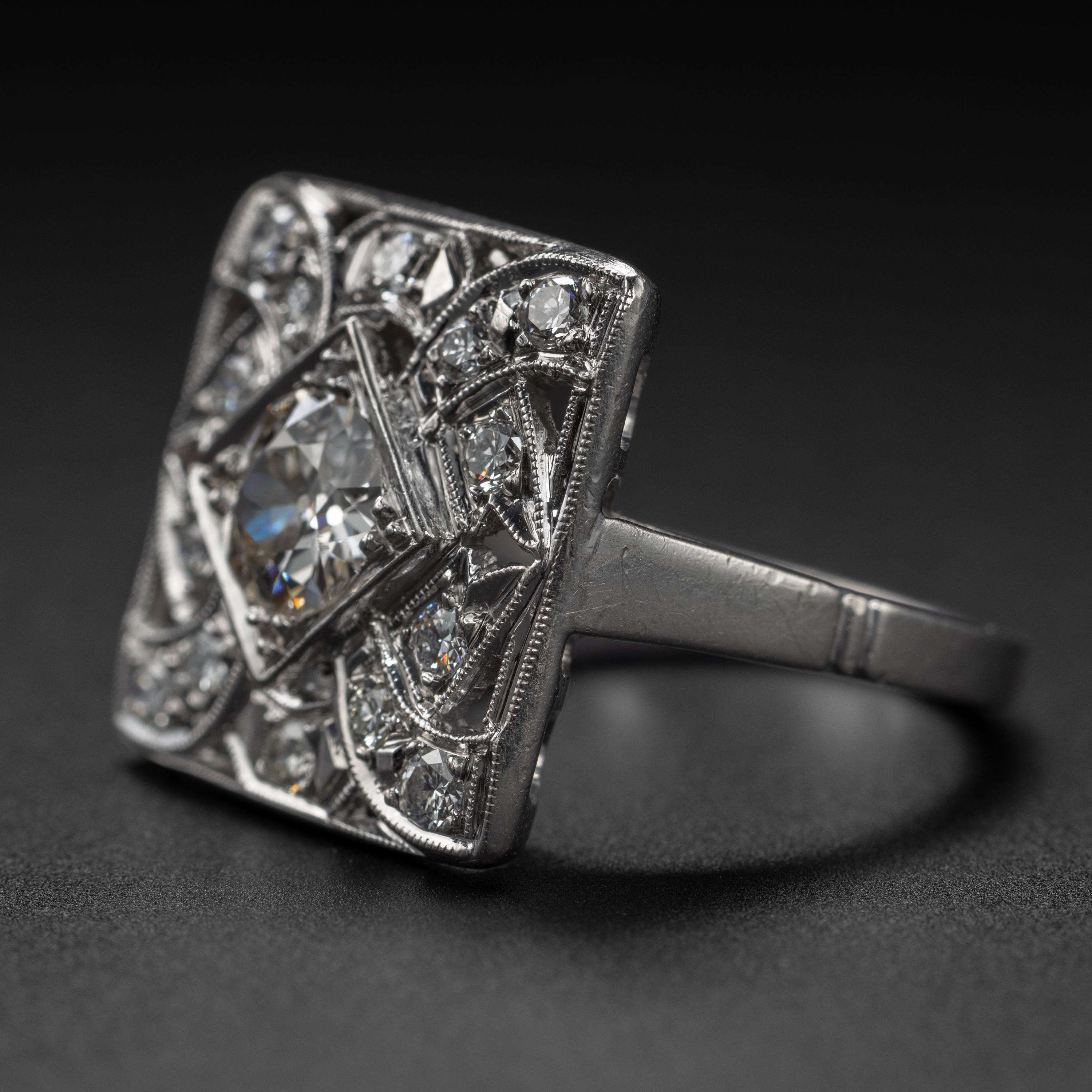 Old European Cut Art Deco Diamond Ring in Platinum Unisex
