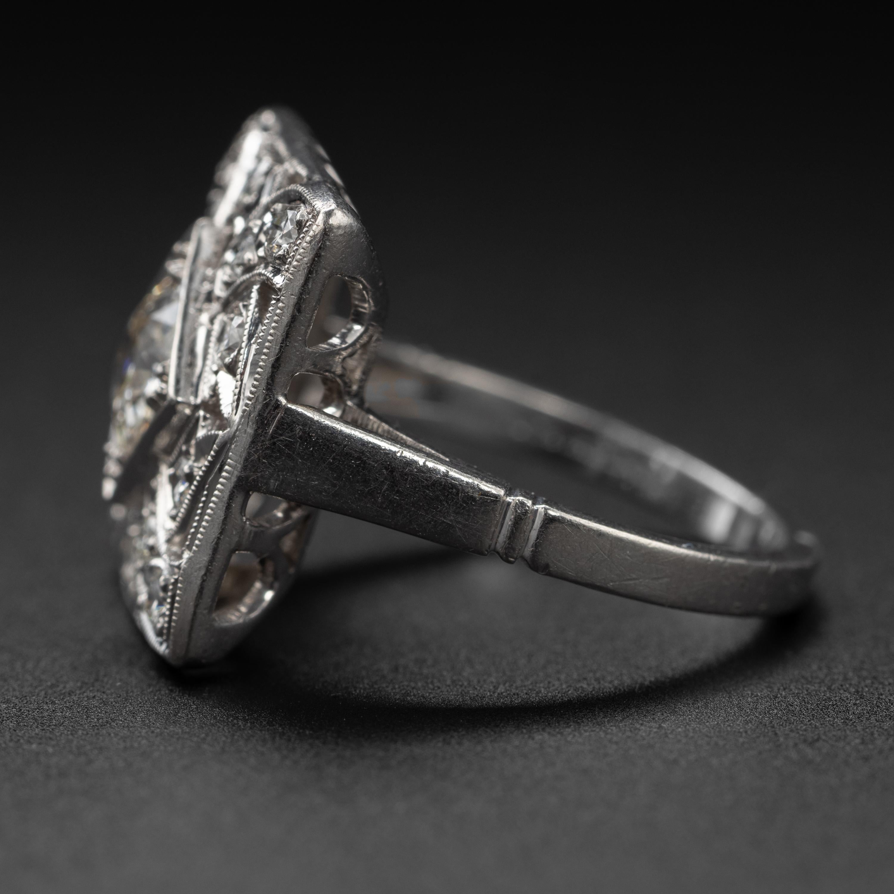 Art Deco Diamond Ring in Platinum Unisex 1