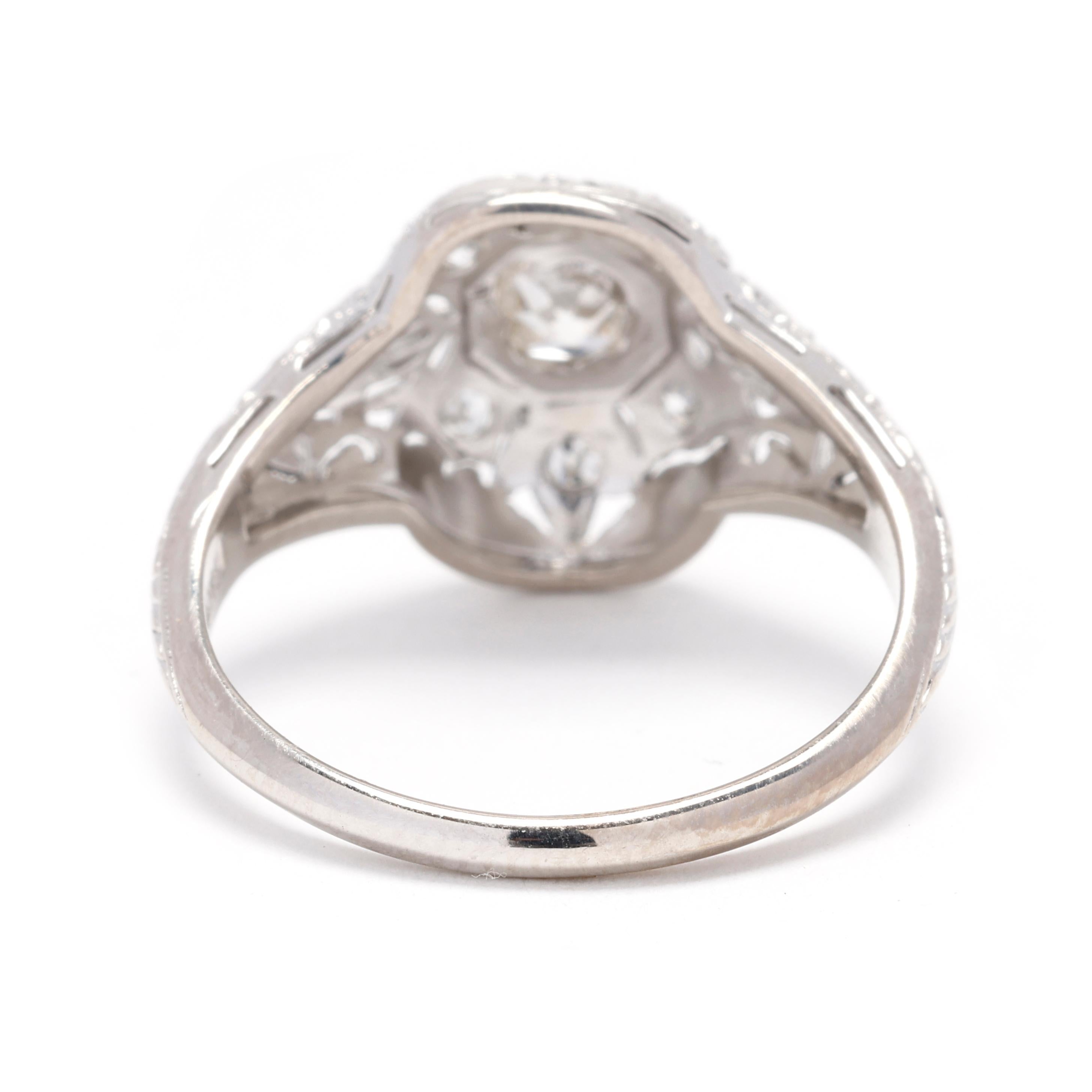 Taille vieille Europe Bague Art déco en platine et or blanc 18 carats, taille 6 en vente