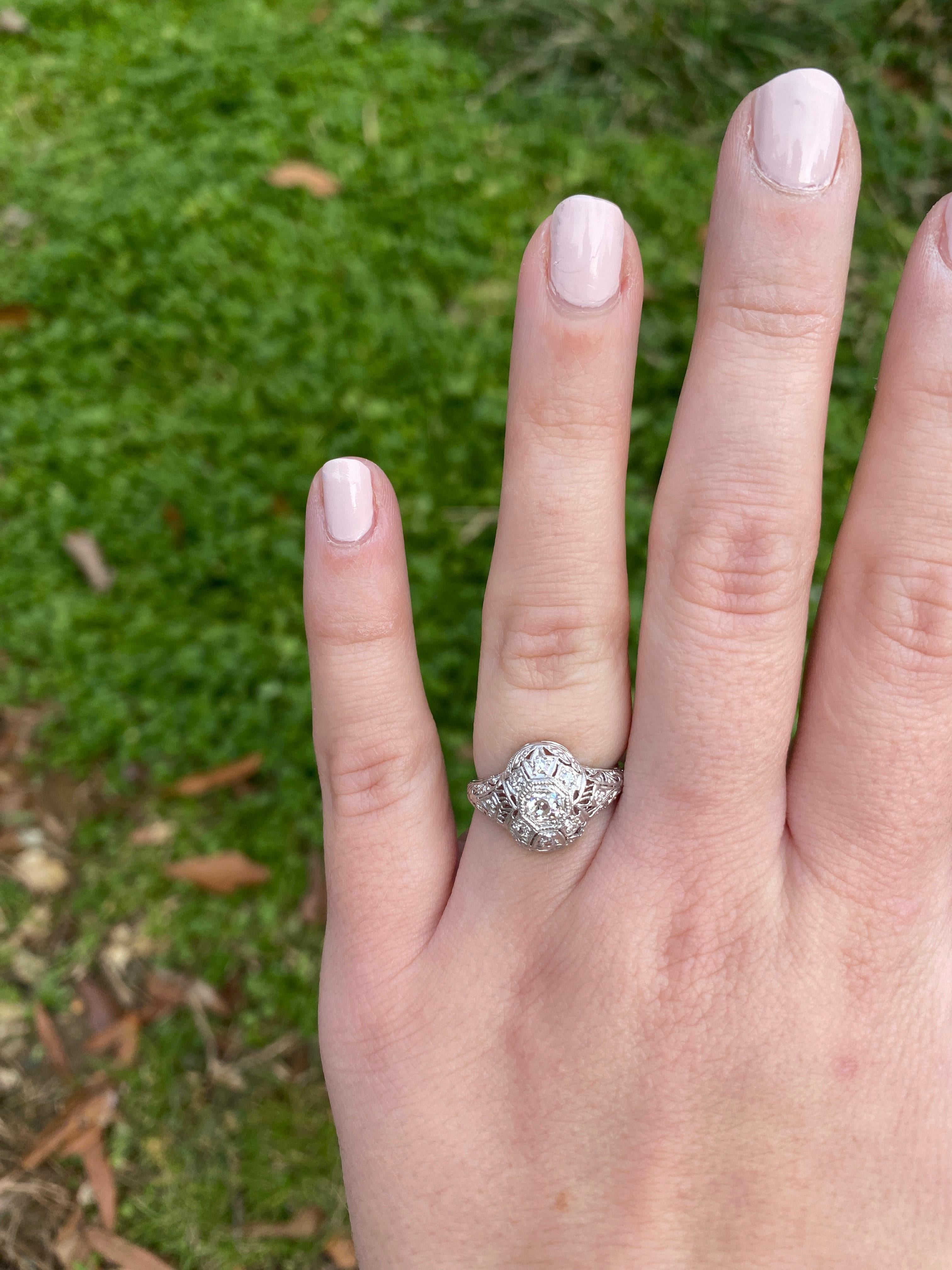 Bague Art déco en platine et or blanc 18 carats, taille 6 en vente 2
