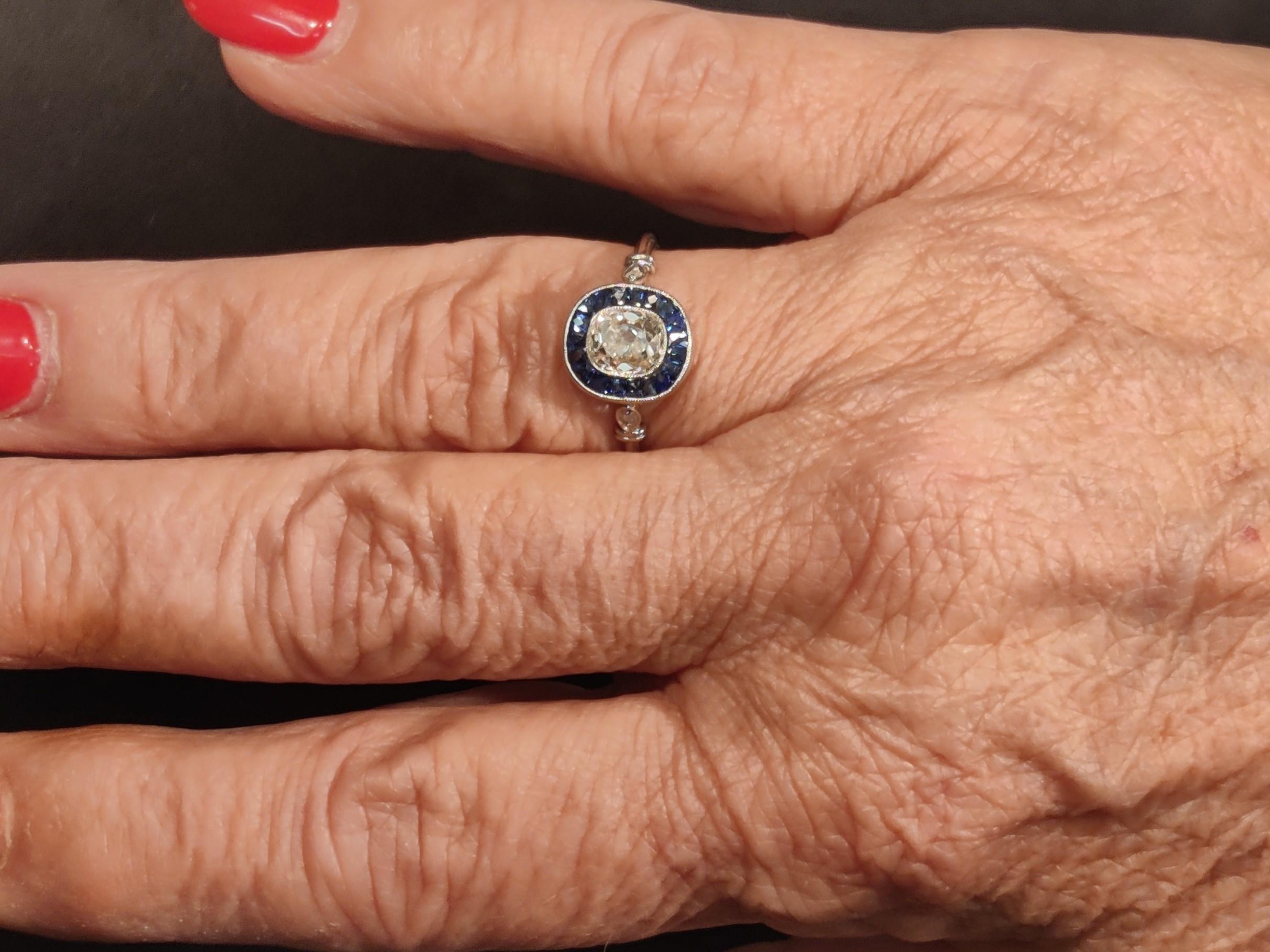 Women's Art-Deco diamond ring platinum
