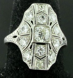 Art Deco Diamond Ring Set in Platinum, circa 1920