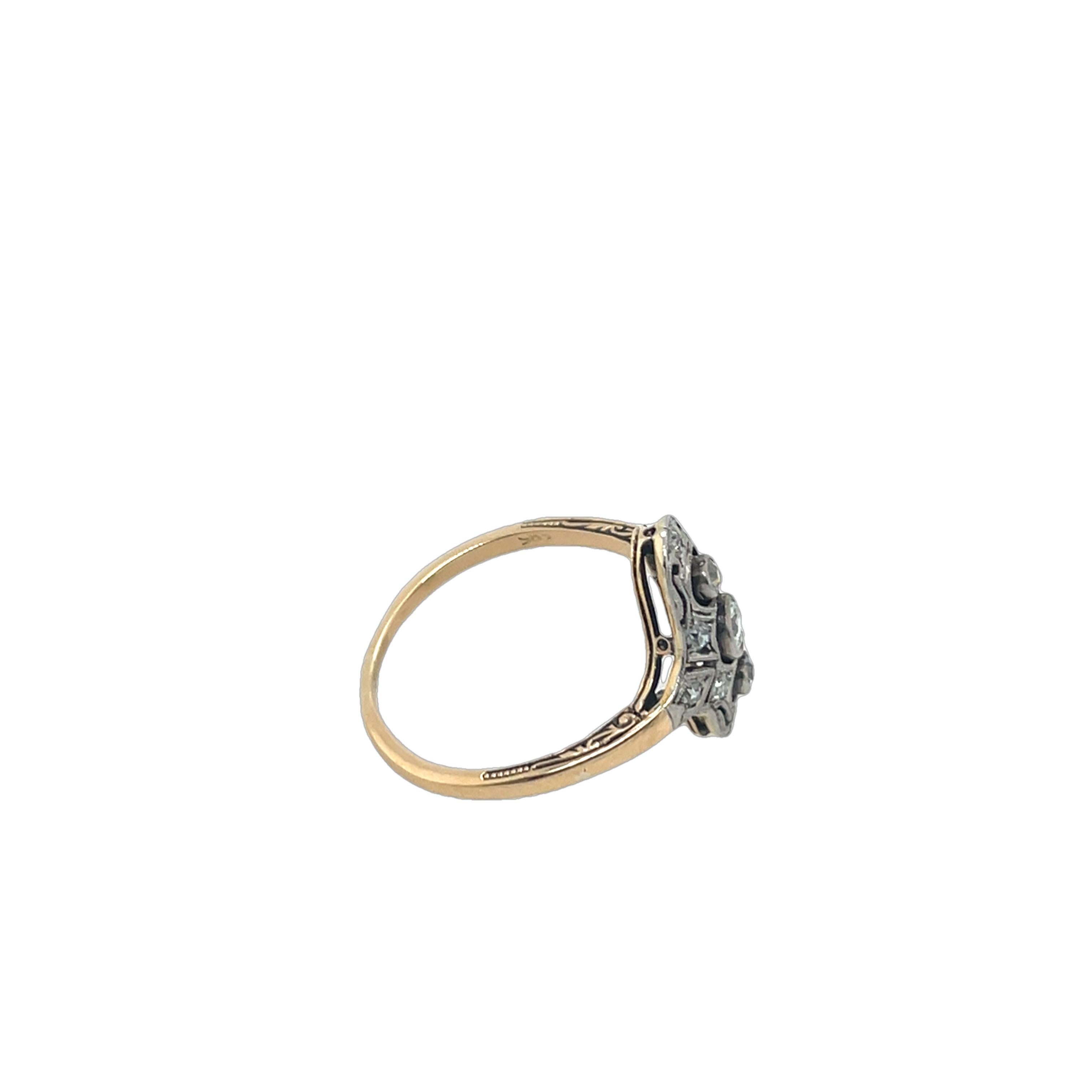 Taglio rotondo Anello con diamanti Art Deco, con diamanti rotondi taglio antico da 0,38 ct. in vendita