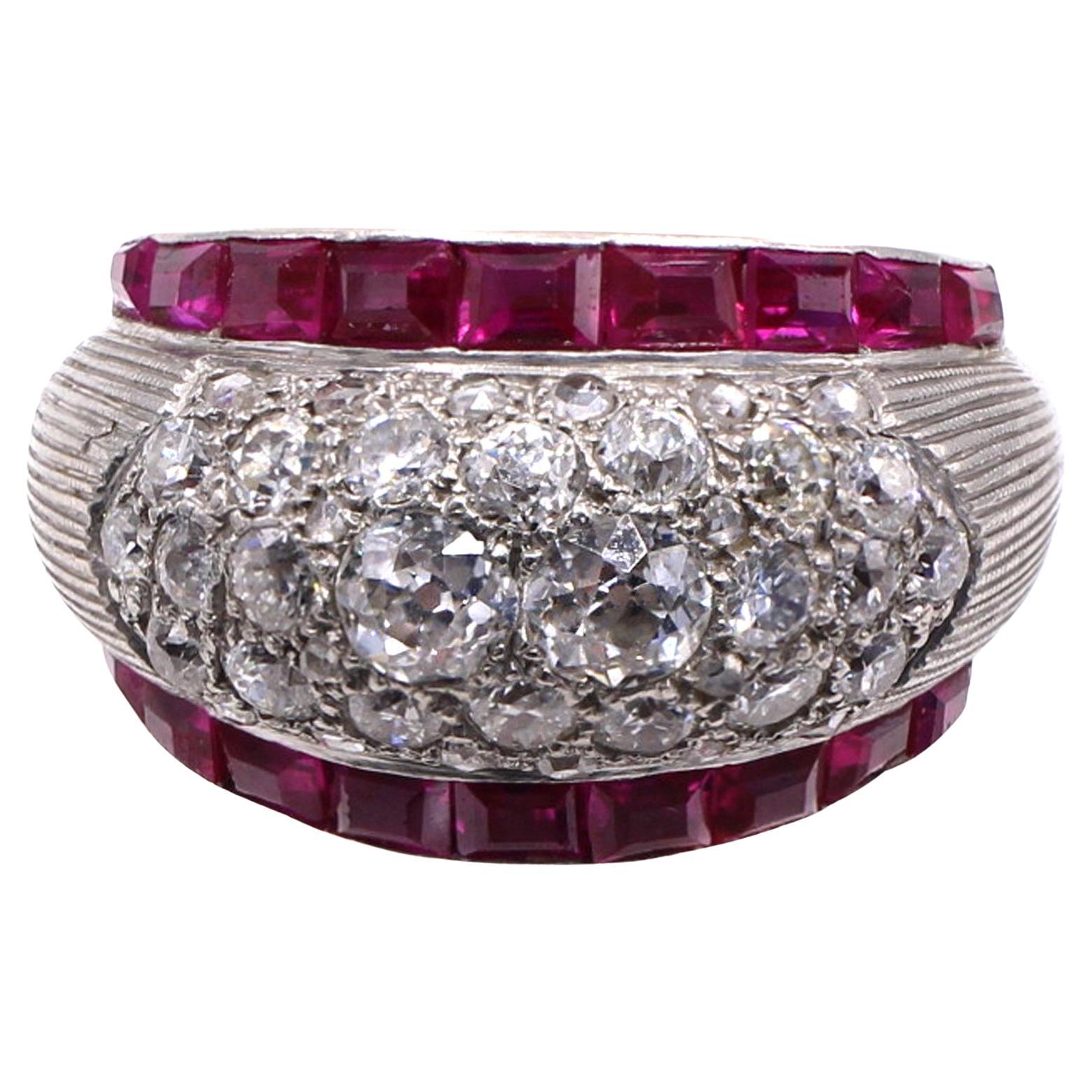 Art Deco Diamant-Rubin-Platin-Ring im Angebot