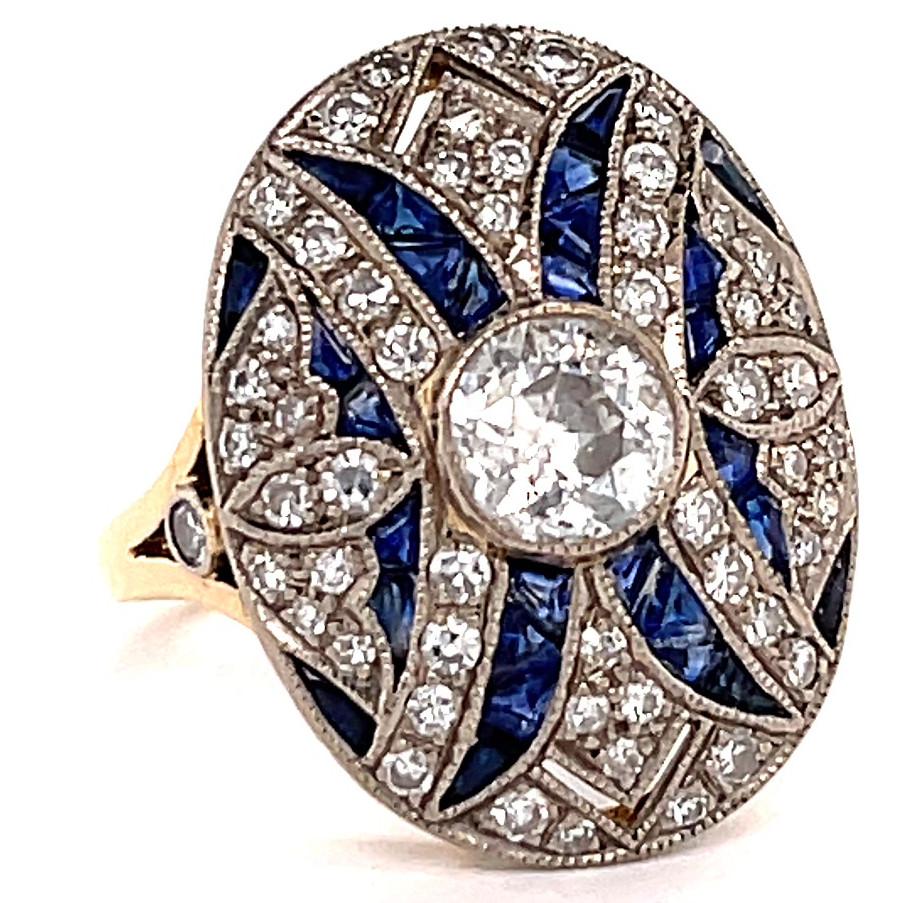 Art Deco Diamond Sapphire 18 Karat Gold Ring In Excellent Condition In Beverly Hills, CA