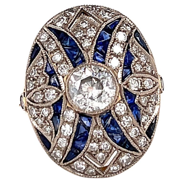 Art Deco Diamond Sapphire 18 Karat Gold Ring For Sale at 1stDibs