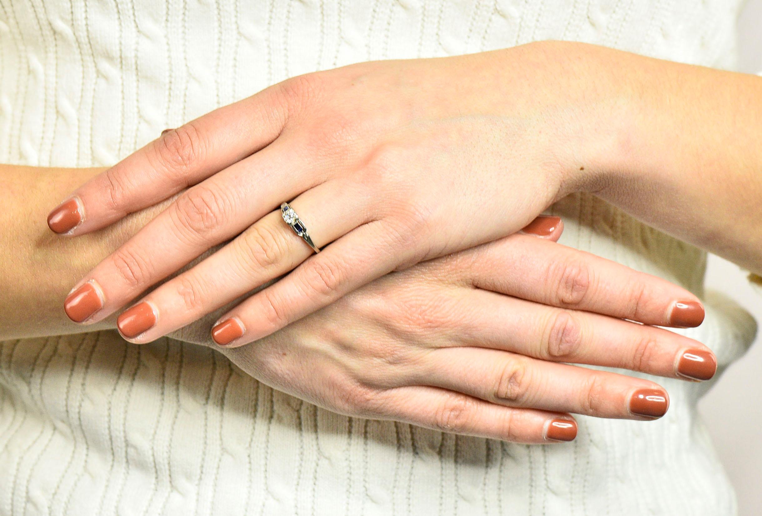 Art Deco Diamond Sapphire 18 Karat White Gold Engagement Ring 5