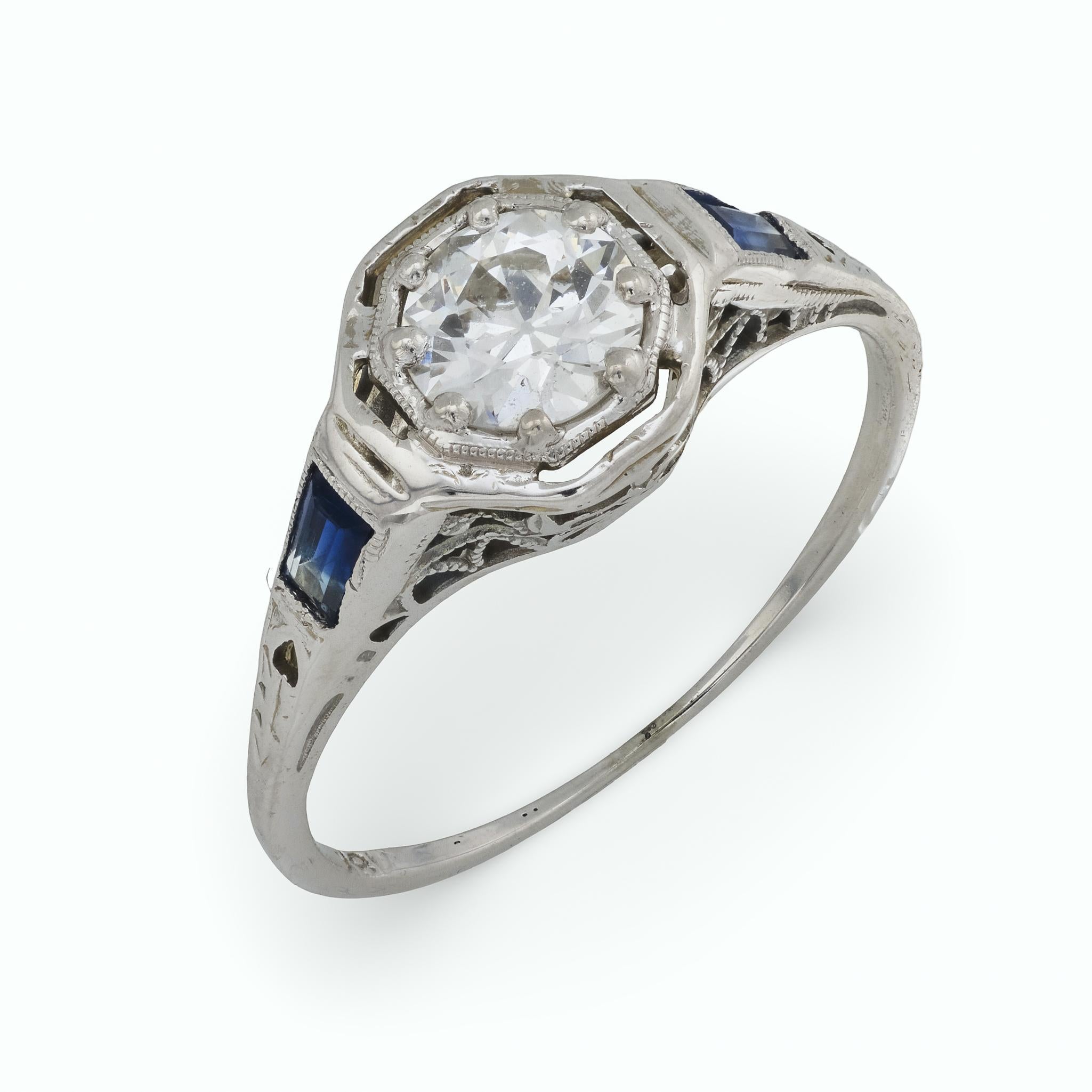 Anello di fidanzamento Art Deco con diamante e zaffiro in oro bianco 18 carati in vendita