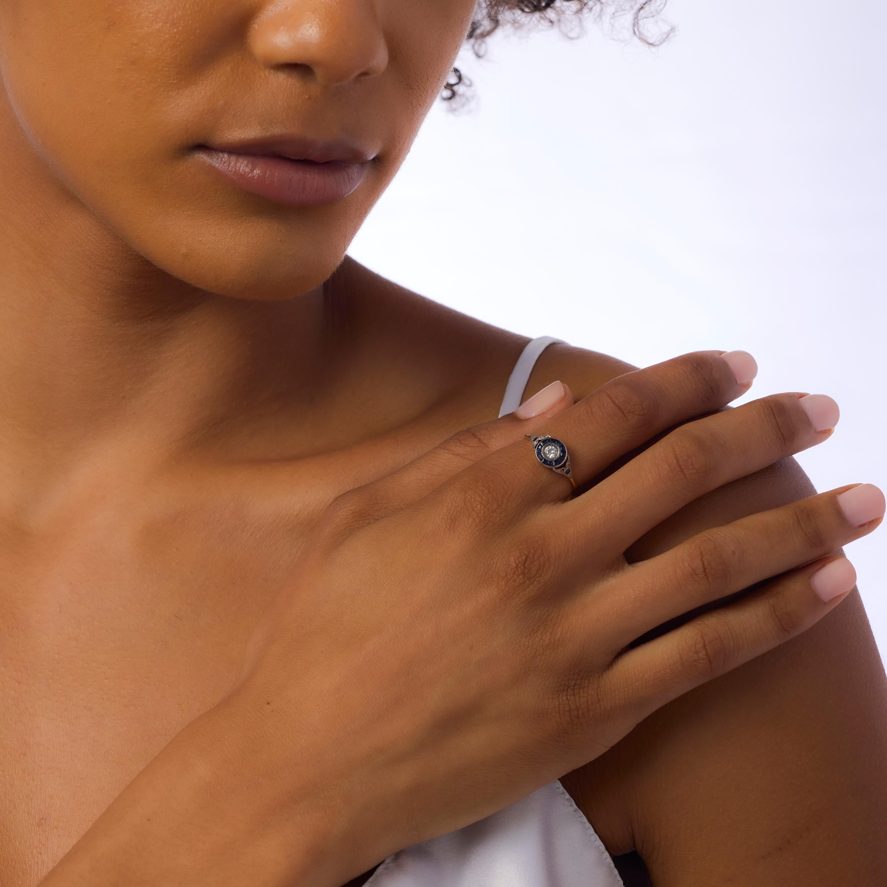 Anillo objetivo Art Déco diamante zafiro oro amarillo 18k y platino Art Decó en venta