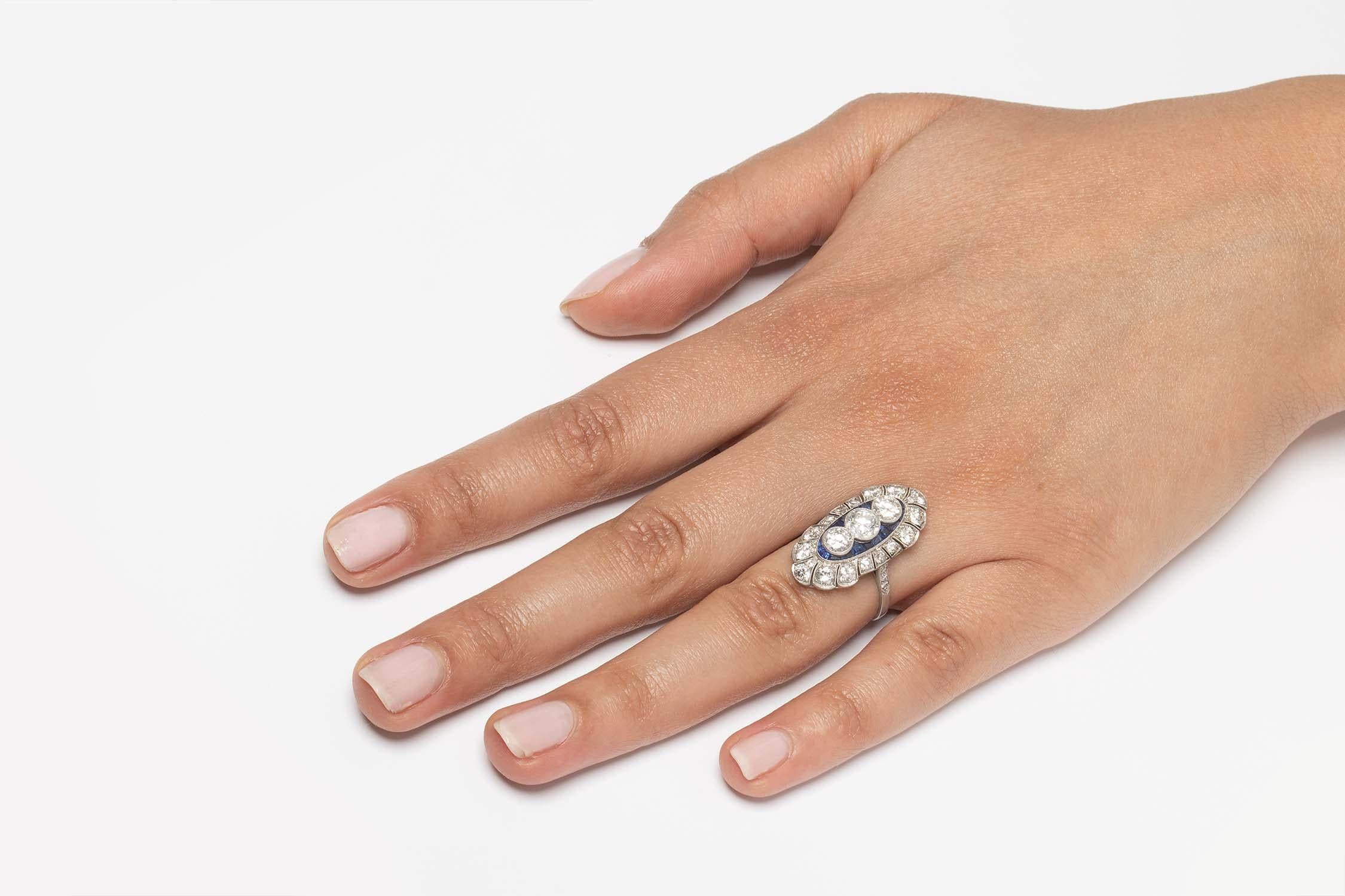 Women's or Men's Art Deco Diamond & Sapphire Cluster Ring, c.1920s