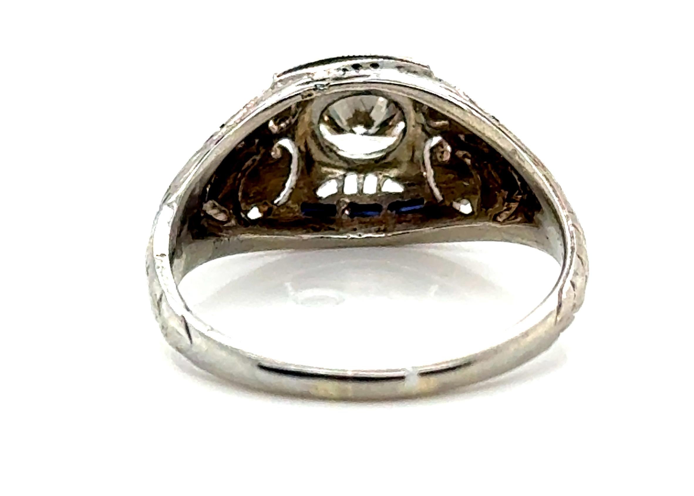 Donna Anello Art Deco con diamanti da 0,58 carati e zaffiri taglio francese, originale del 1920 a 18 carati in vendita