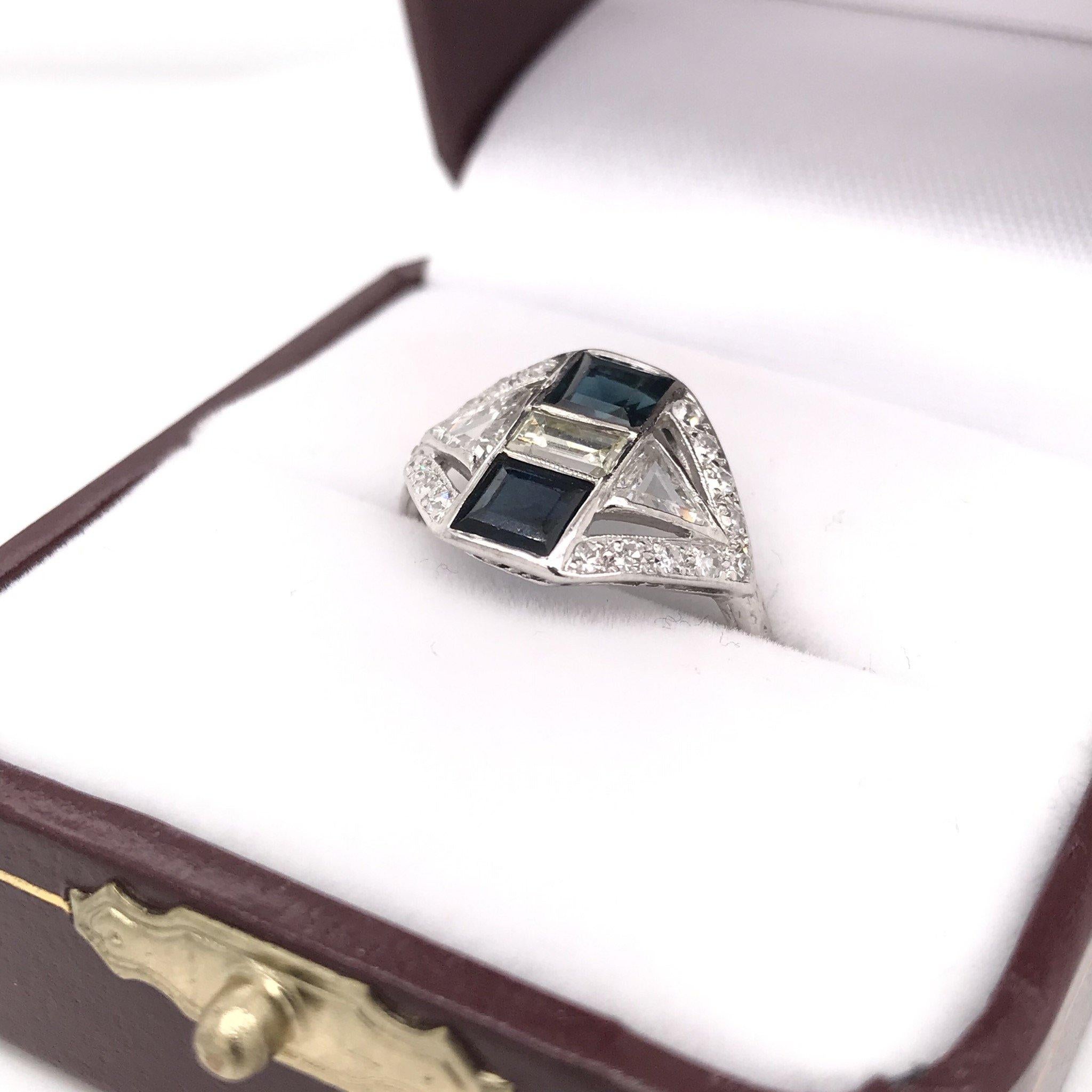 Art Deco Diamond and Sapphire Mixed Cut Ring In Good Condition In Montgomery, AL
