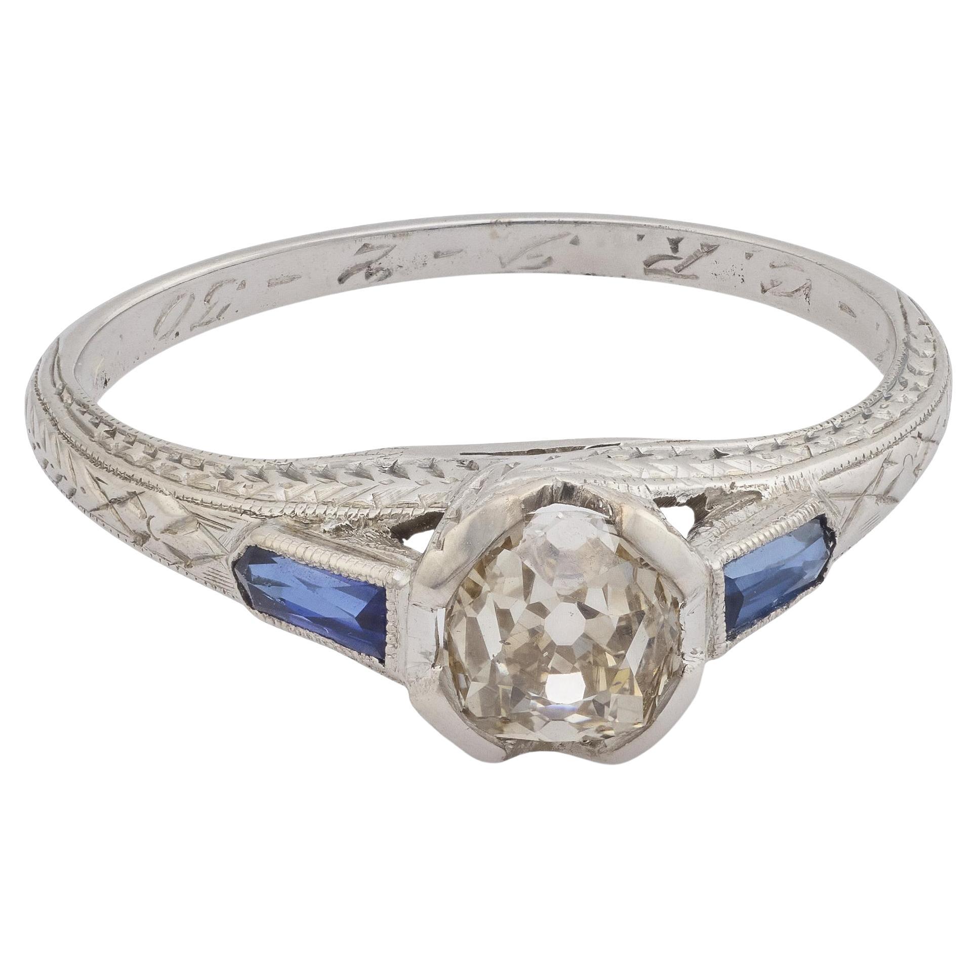 Bague de fiançailles Art déco en platine, diamant, saphir et diamant