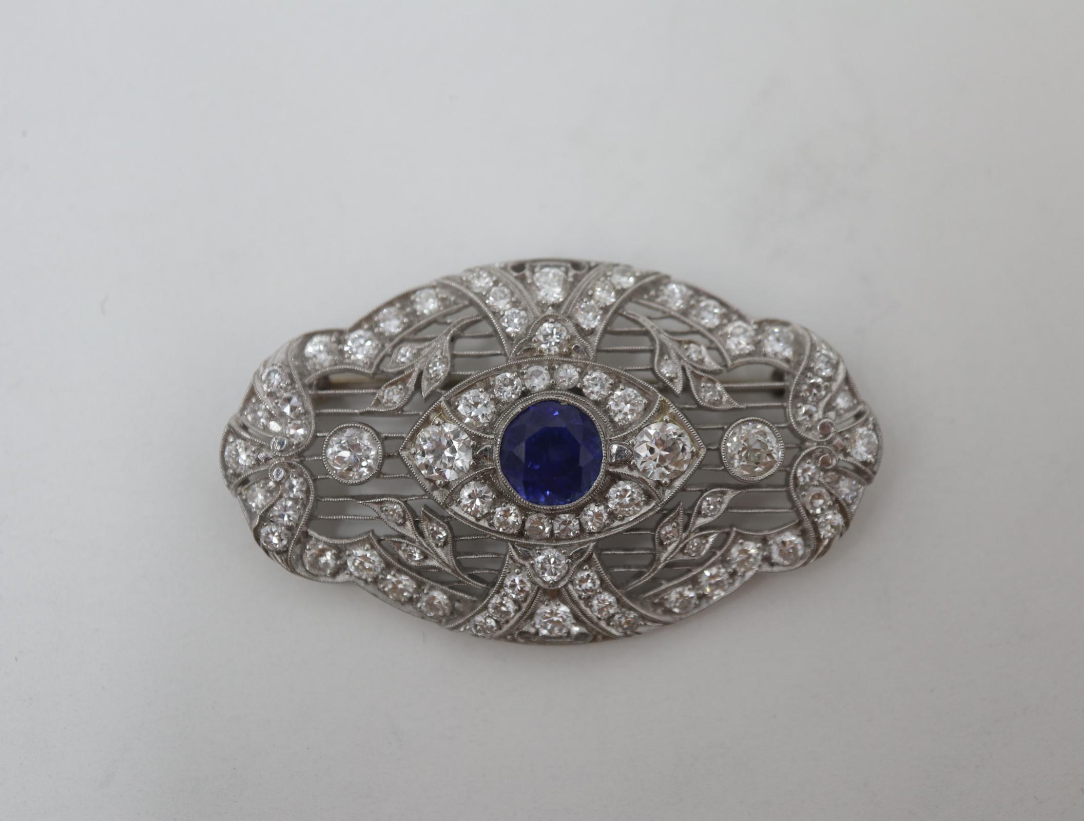 Old European Cut Art Deco Diamond & Sapphire Platinum Filigree Brooch For Sale