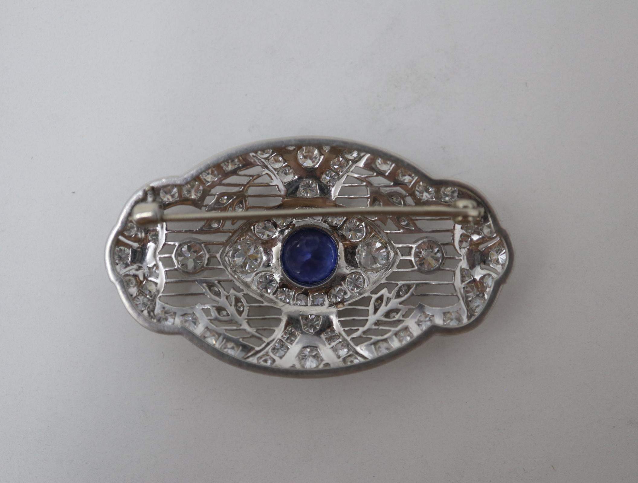 Art Deco Diamond & Sapphire Platinum Filigree Brooch For Sale 1