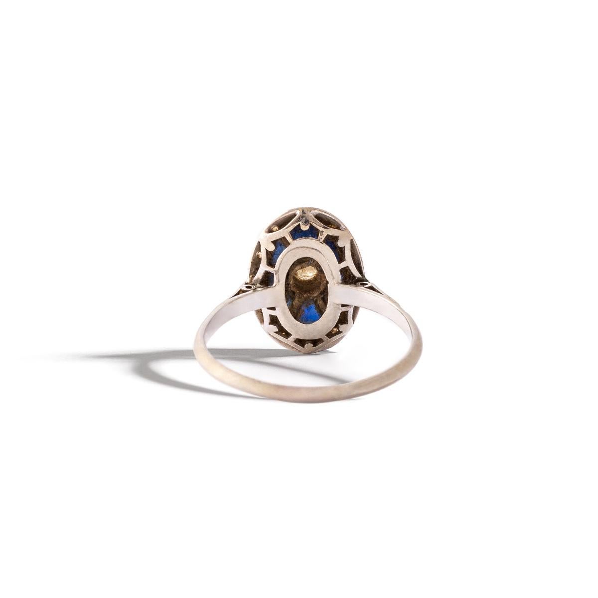 Art Deco Diamond Sapphire Ring In Excellent Condition For Sale In Geneva, CH