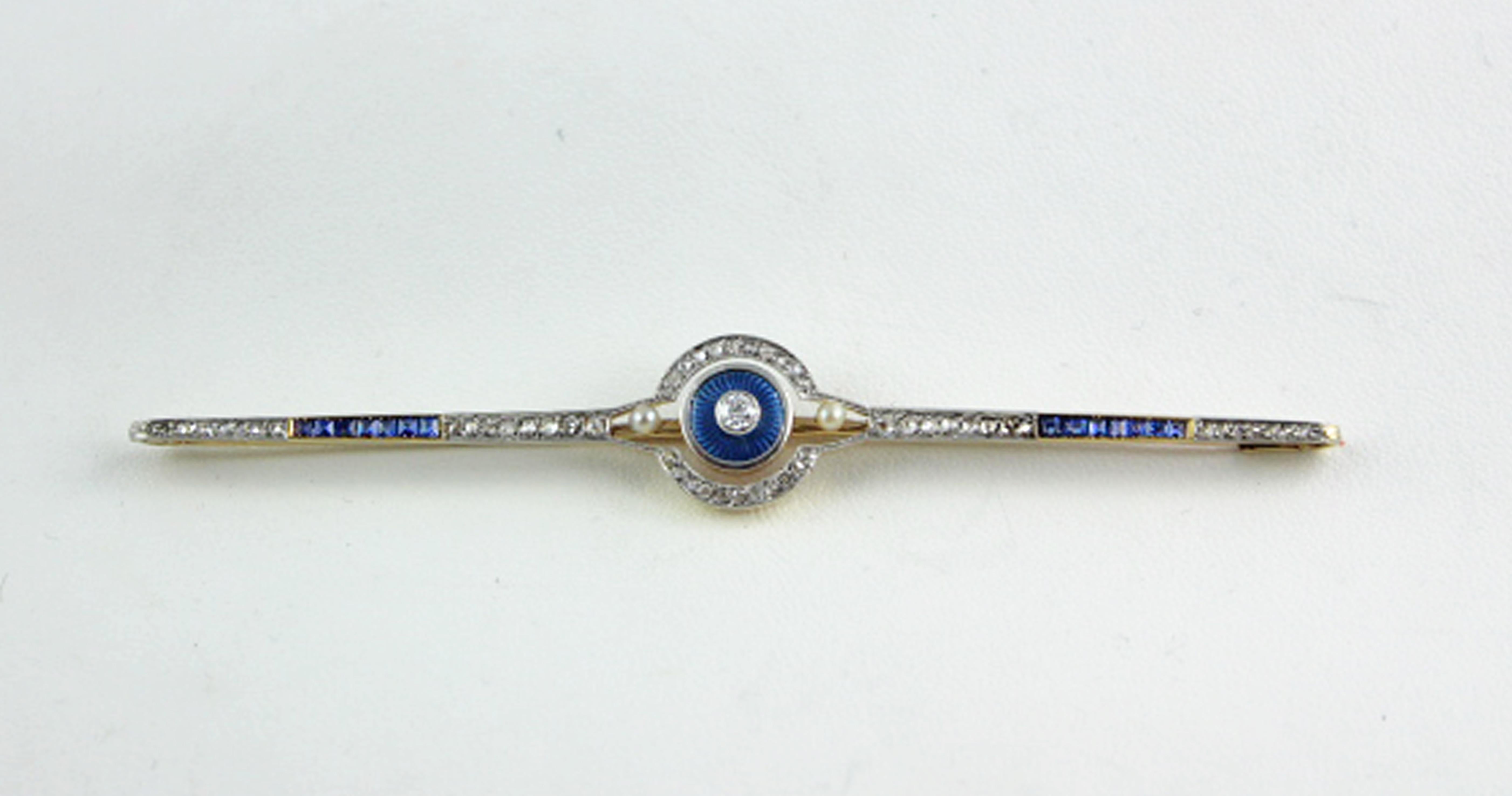 Women's or Men's Art Deco Diamond Sapphires Pearls Platinum Yellow Gold Bar Pin Brooch For Sale