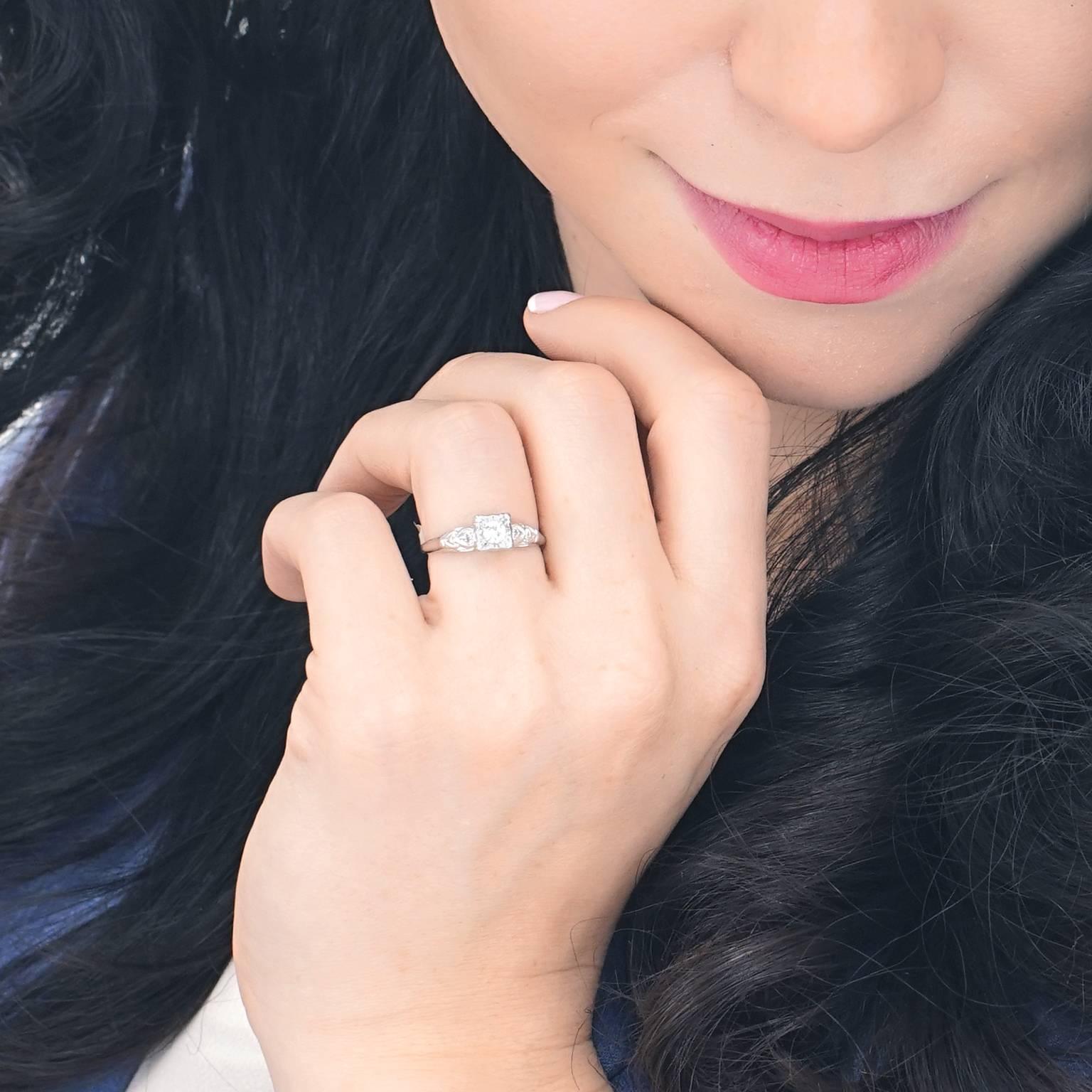 Women's Art Deco Diamond Set Gold Engagement Ring