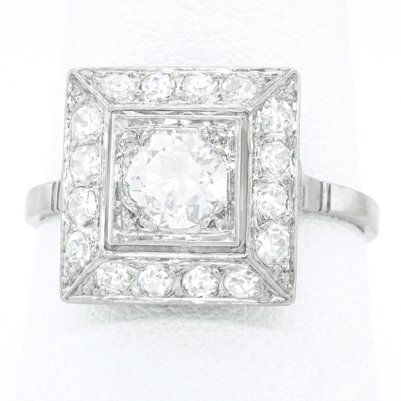 Art Deco Diamond-Set Platinum Ring 3