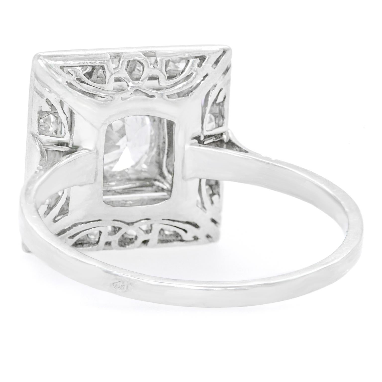 Art Deco Diamond-Set Platinum Ring 4
