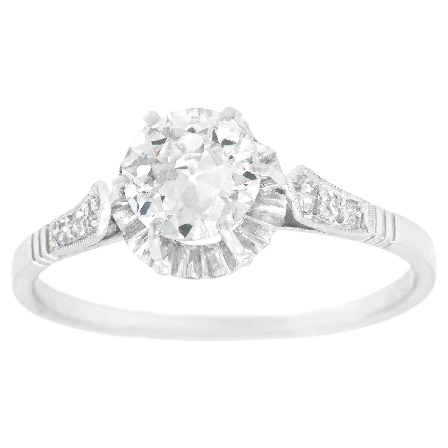 Art Deco Diamond-Set Ring Platinum
