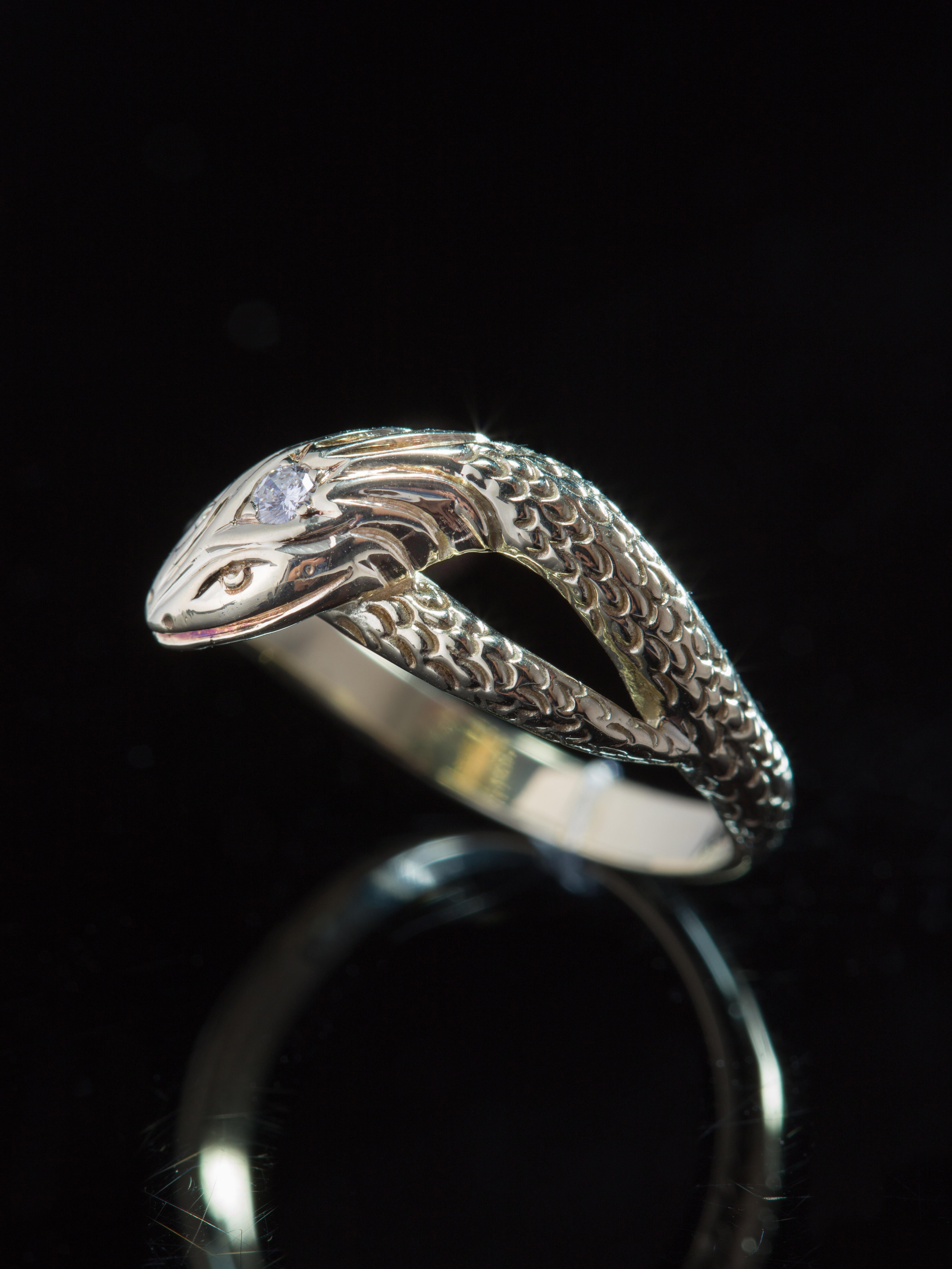 Brilliant Cut Art Deco Diamond Snake Ring For Sale