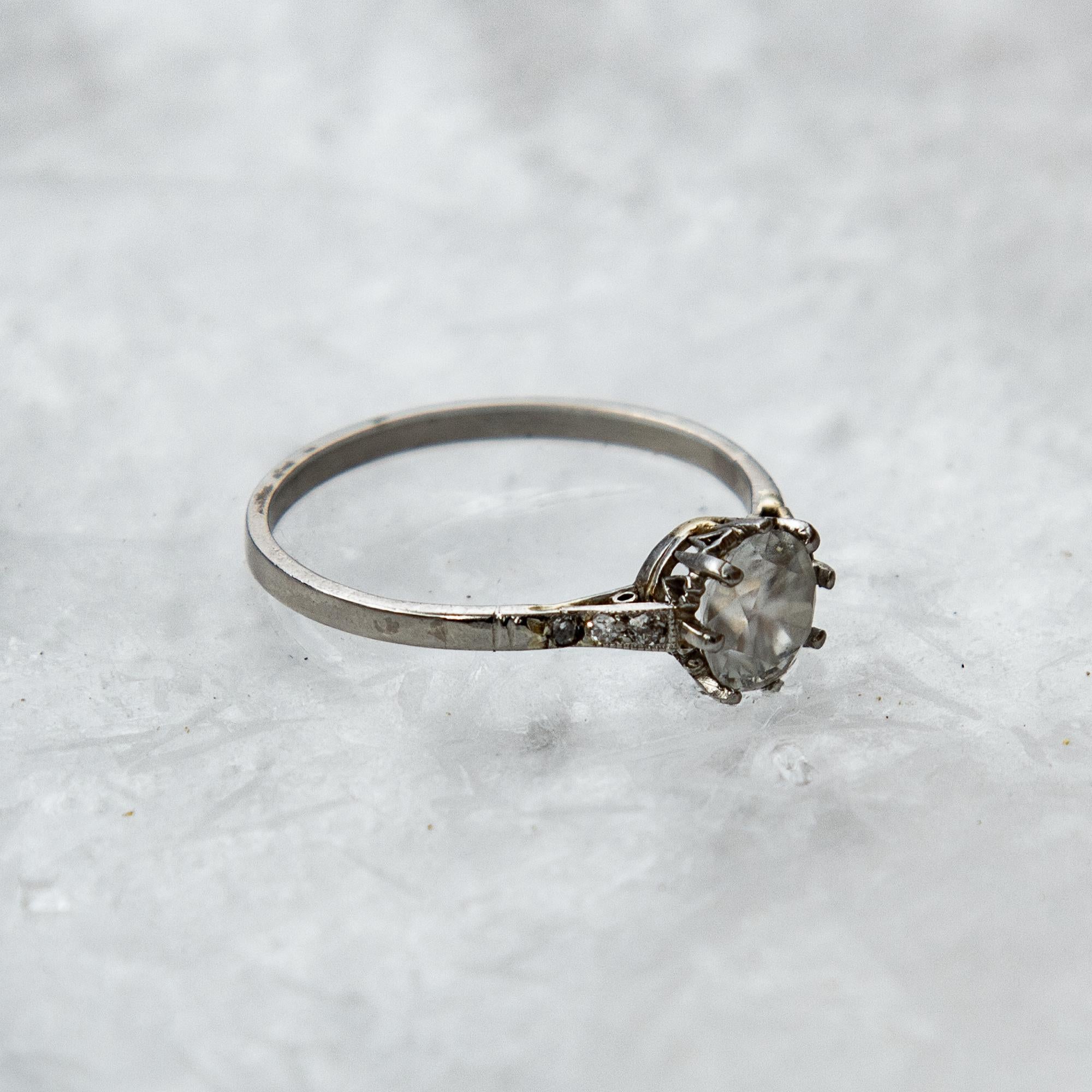 Women's Art Deco Diamond Solitaire 18 Karat White Gold Engagement Ring