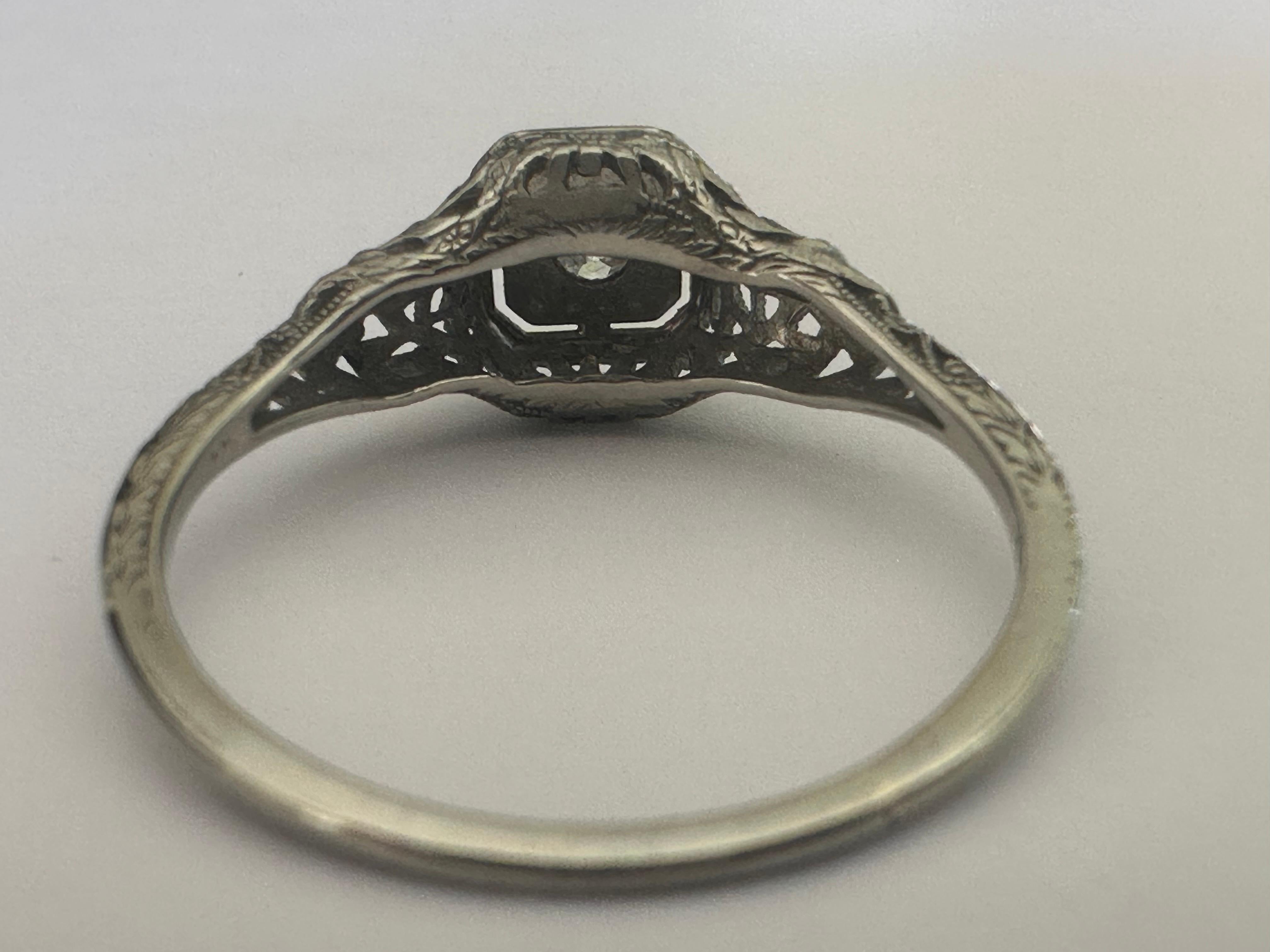 Art Deco Diamond Solitaire and Filigree Engagement Ring  In Good Condition For Sale In Denver, CO
