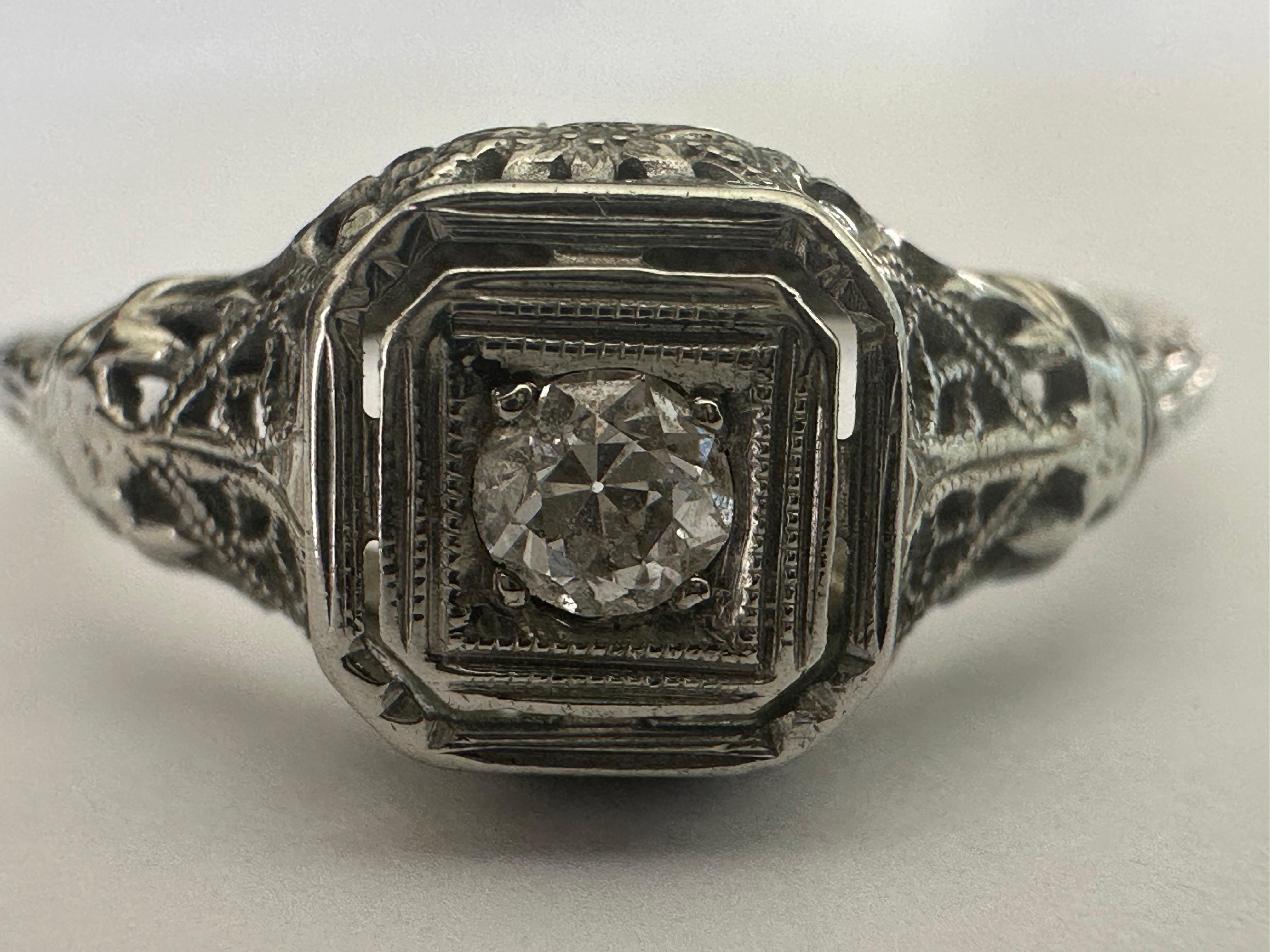 Art Deco Diamond Solitaire and Filigree Engagement Ring  For Sale 2