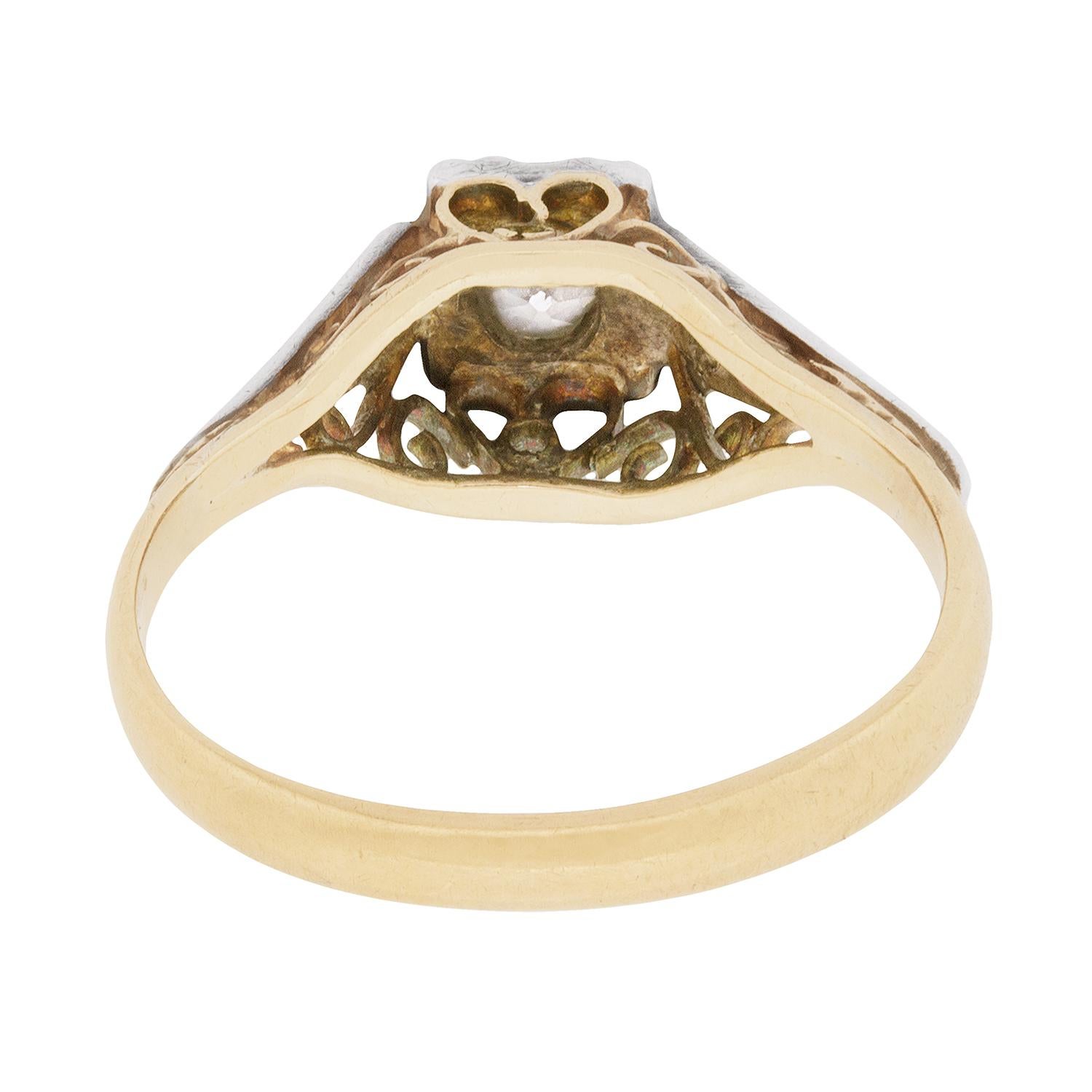 Women's or Men's Art Deco Diamond Solitaire Engagement Ring, circa 1920s