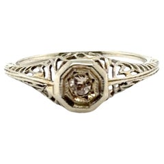 Anello di fidanzamento solitario Art Deco con diamante in filigrana estratto originale del 1920, 18 carati