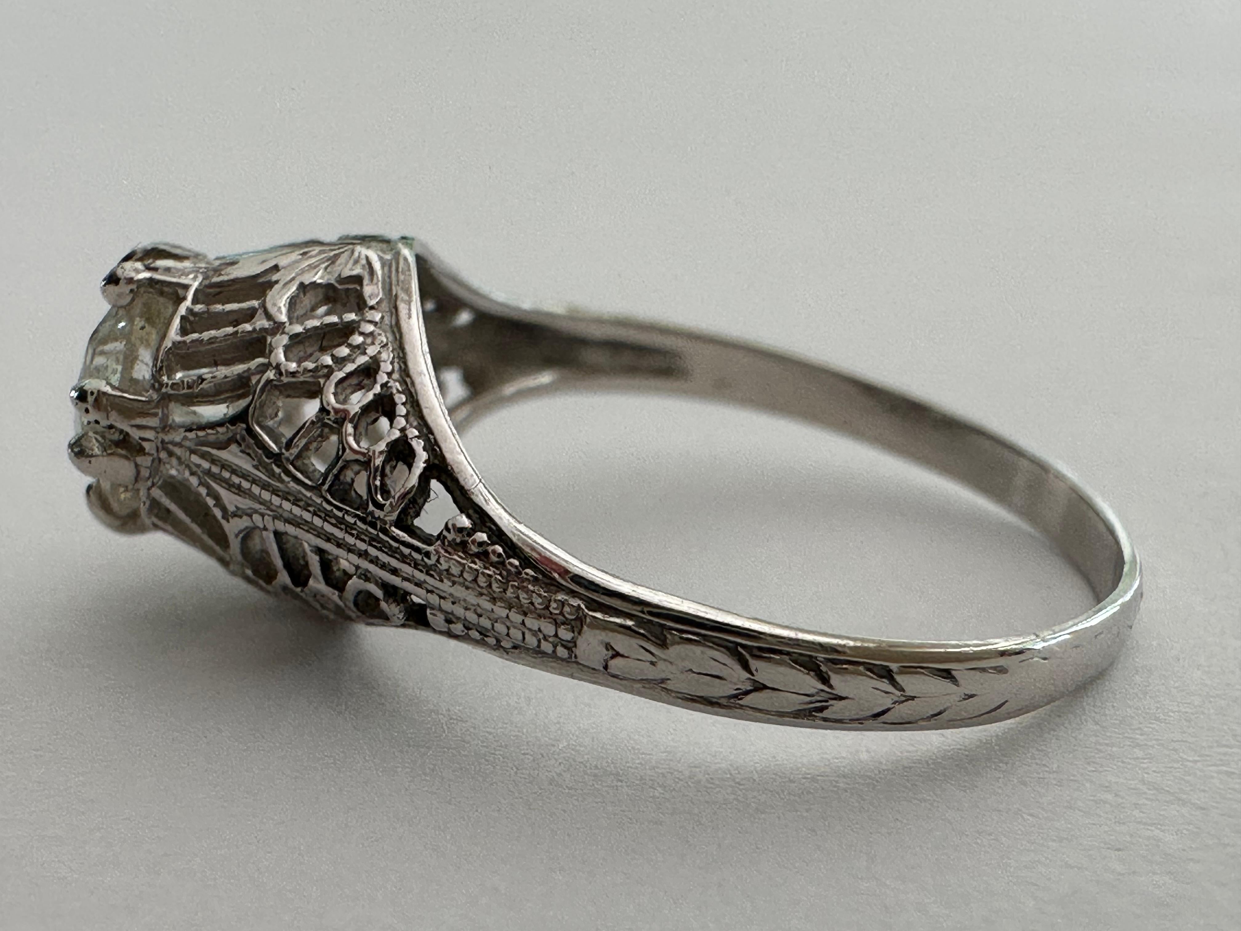 Anillo de compromiso Art Decó con diamante solitario Corte europeo antiguo en venta