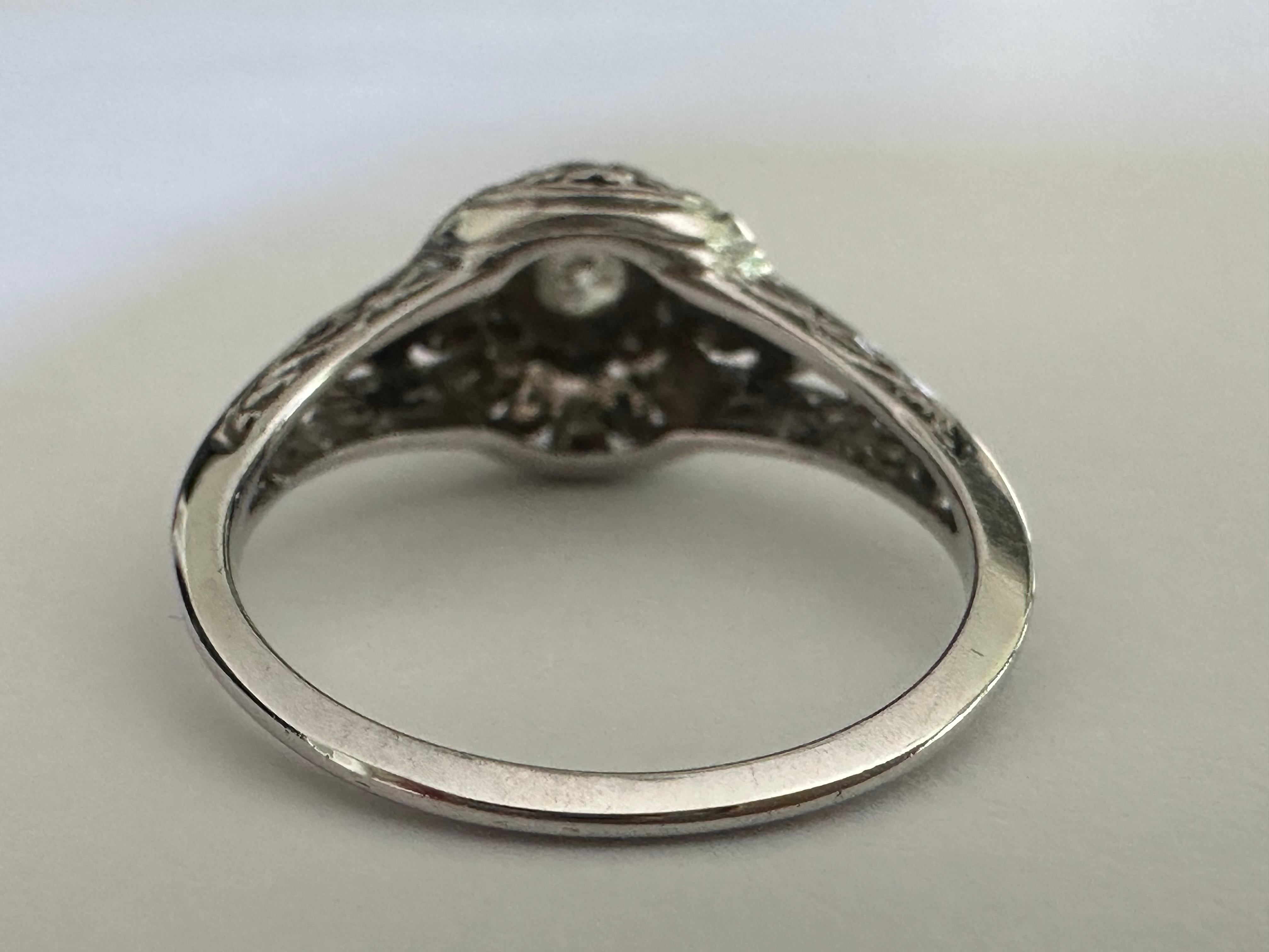 Anillo de compromiso Art Decó con diamante solitario Corte europeo antiguo en venta