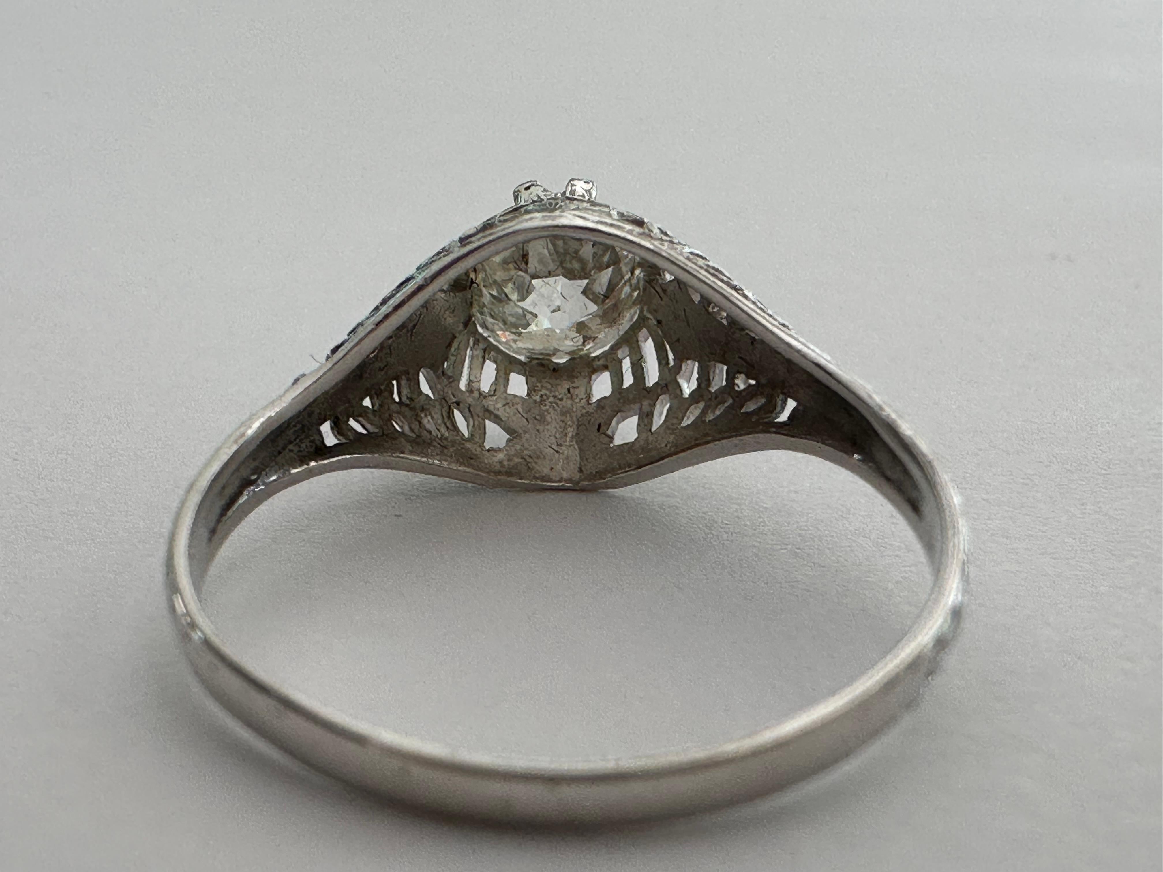 Anillo de compromiso Art Decó con diamante solitario en Bueno estado para la venta en Denver, CO