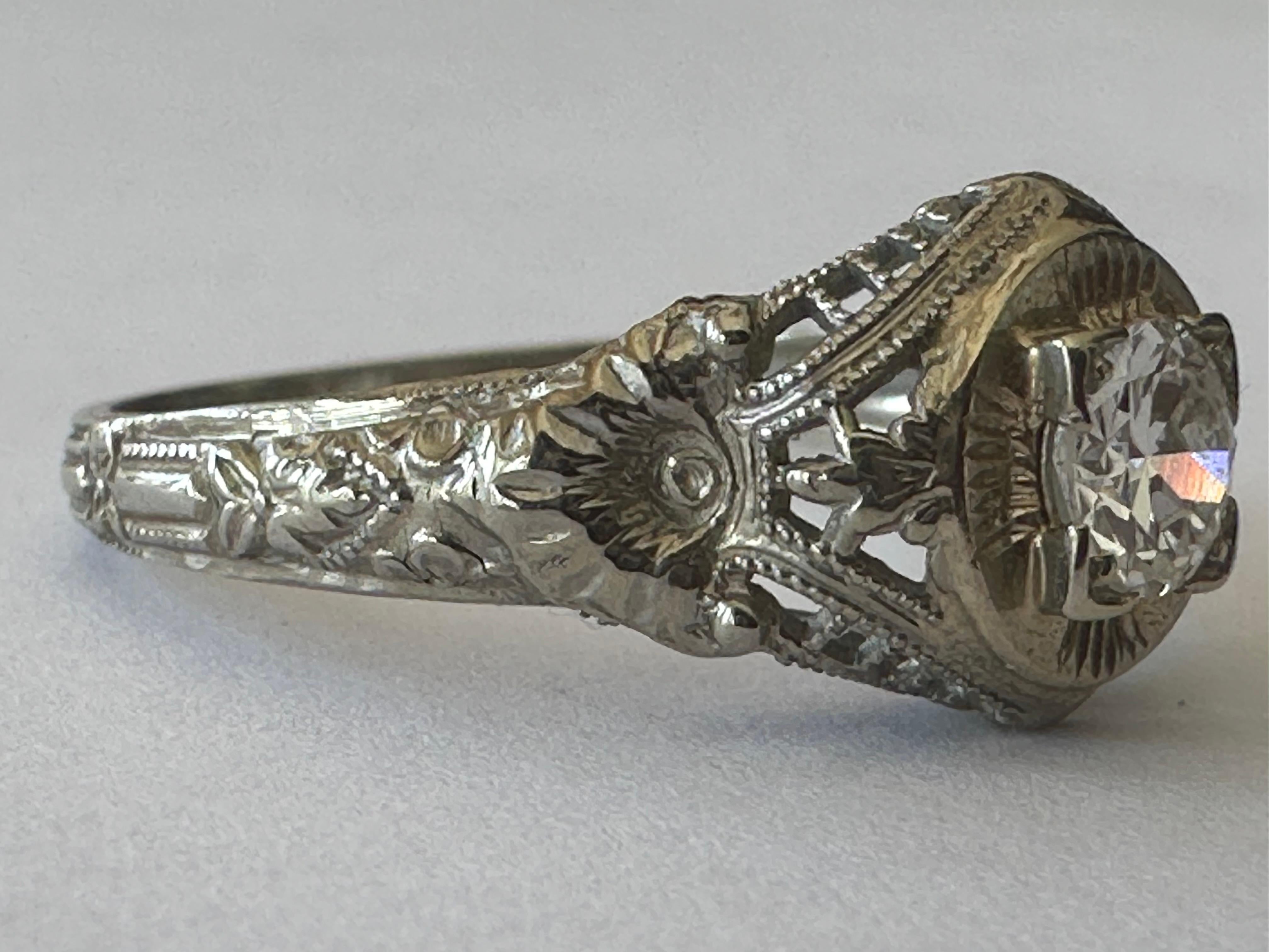 Art Deco Diamond Solitaire Engagement Ring  For Sale 3