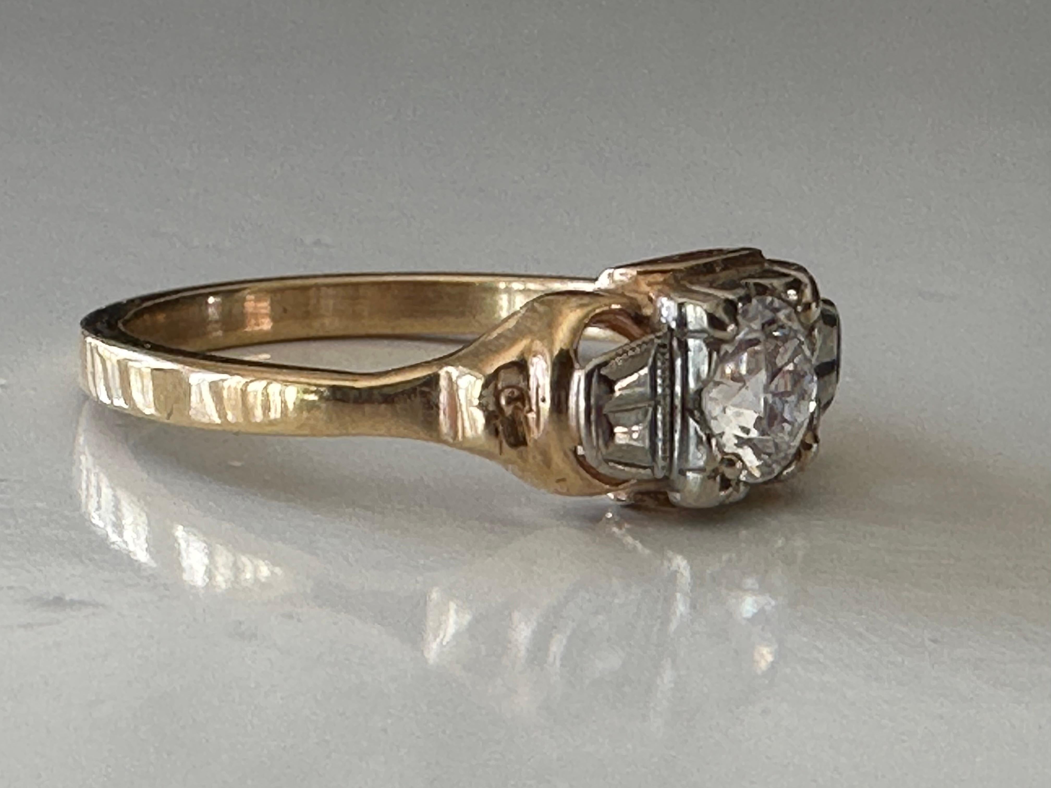Art Deco Diamond Solitaire Two-Tone Bow Ring For Sale 1