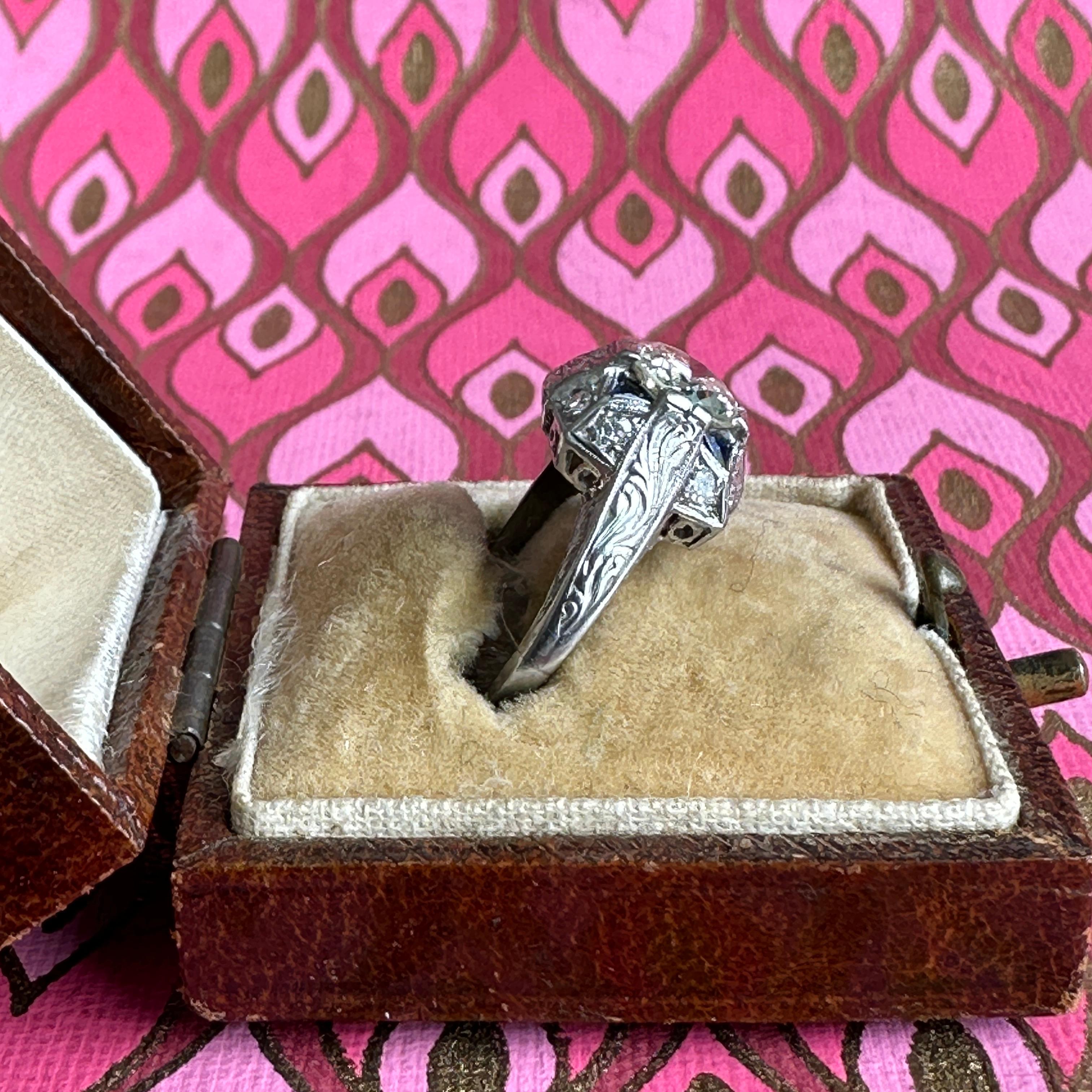 Art Deco Diamond & Synthetic Sapphire Engraved 1 Carat Platinum Ring For Sale 6