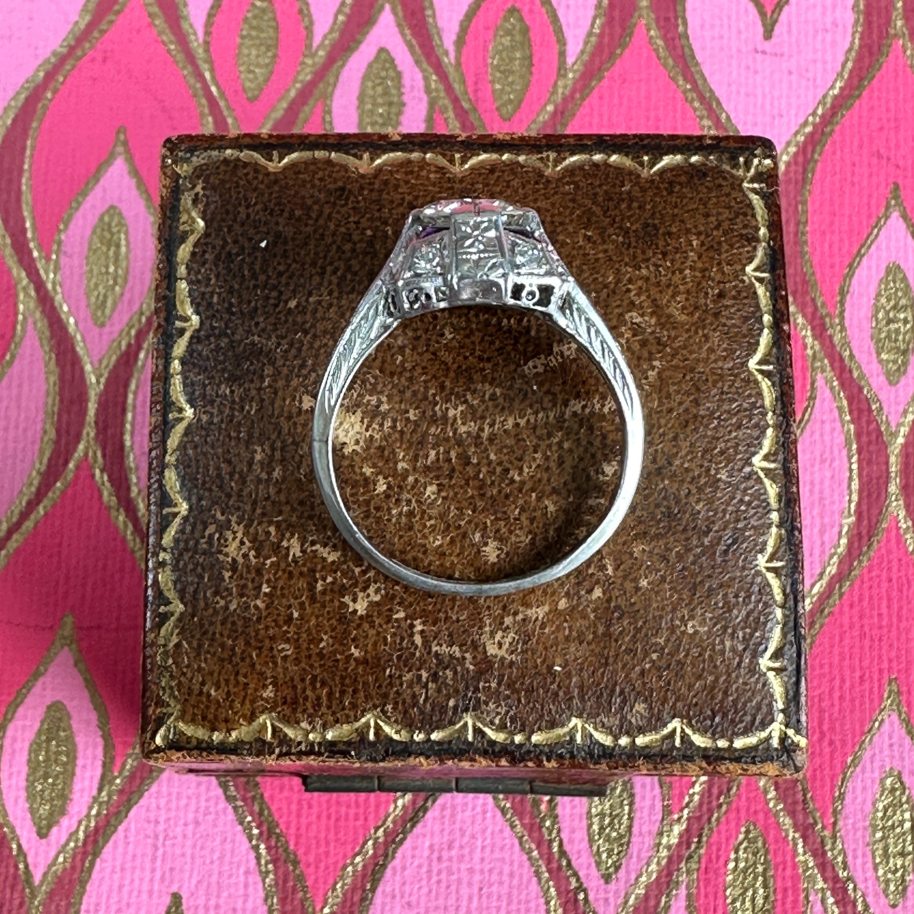 Art Deco Diamond & Synthetic Sapphire Engraved 1 Carat Platinum Ring For Sale 10