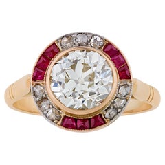 Art Deco Diamond Target Ring, 2.60 carats