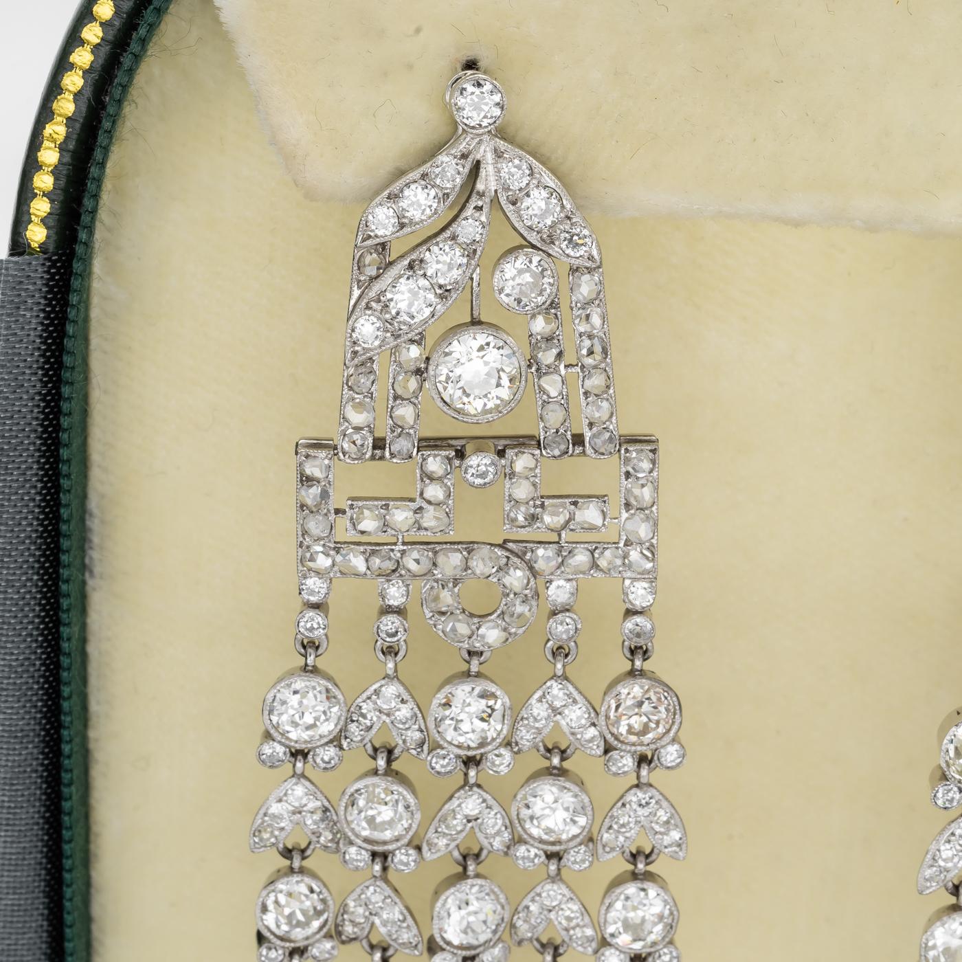Art Deco Diamond 18.00 Carat Platinum Tassel Drop Earrings 1