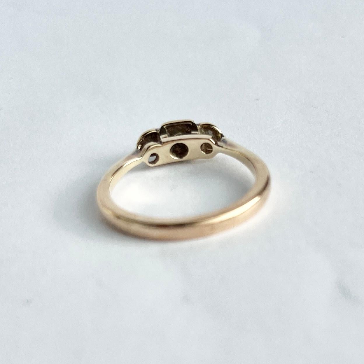 Women's Art Deco Diamond Three-Stone 9 Carat Gold Ring For Sale