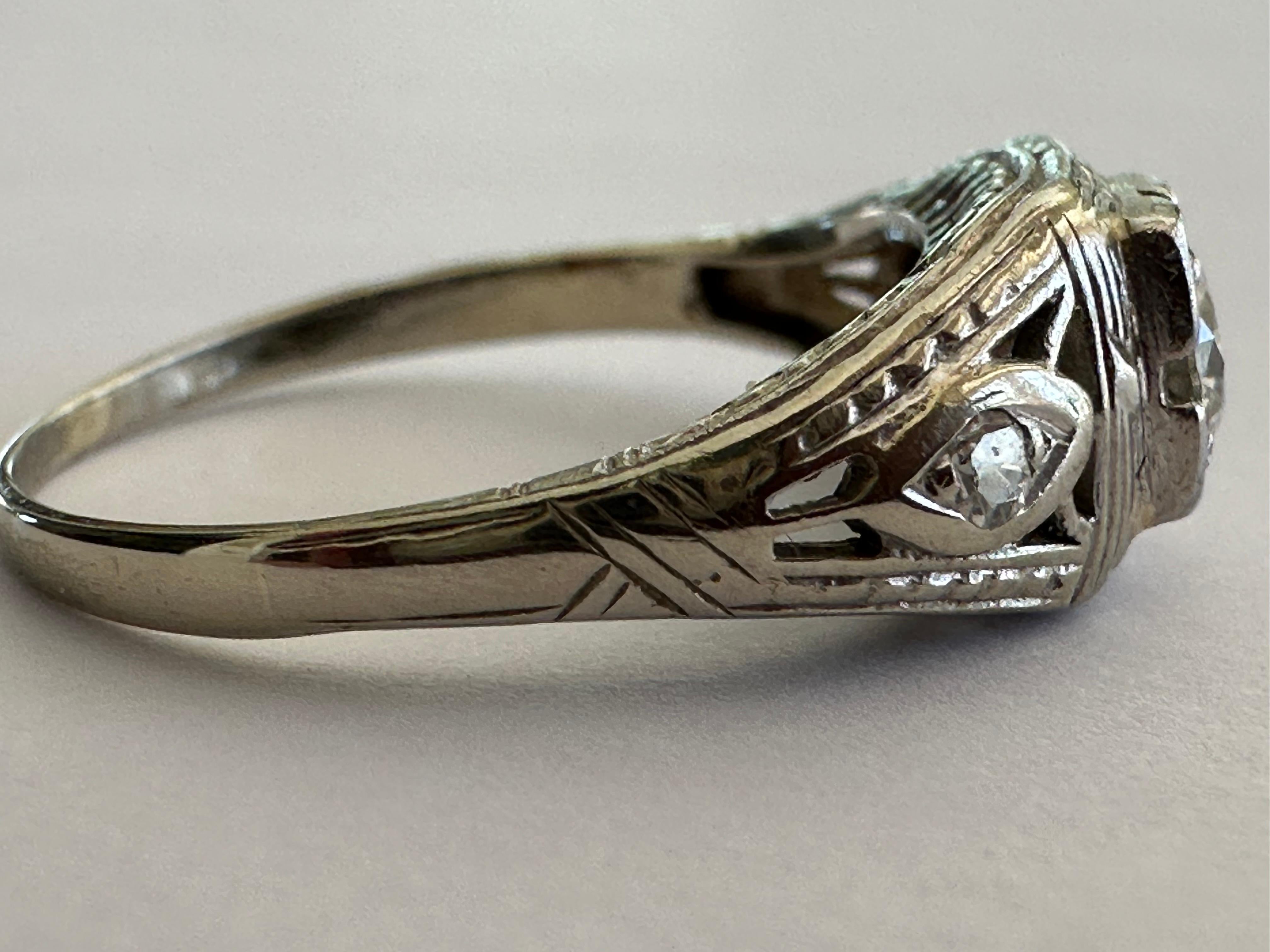 Women's Art Deco Diamond Three-Stone Engagement Ring  For Sale