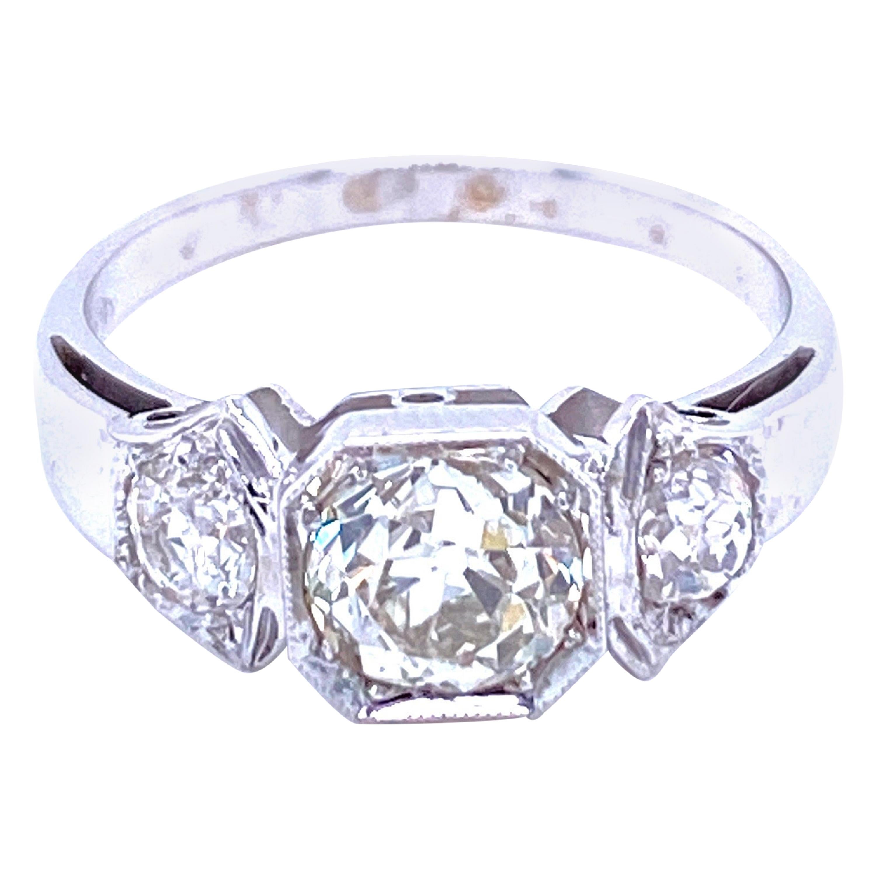 Art Deco Diamond Three-Stone Gold Ring