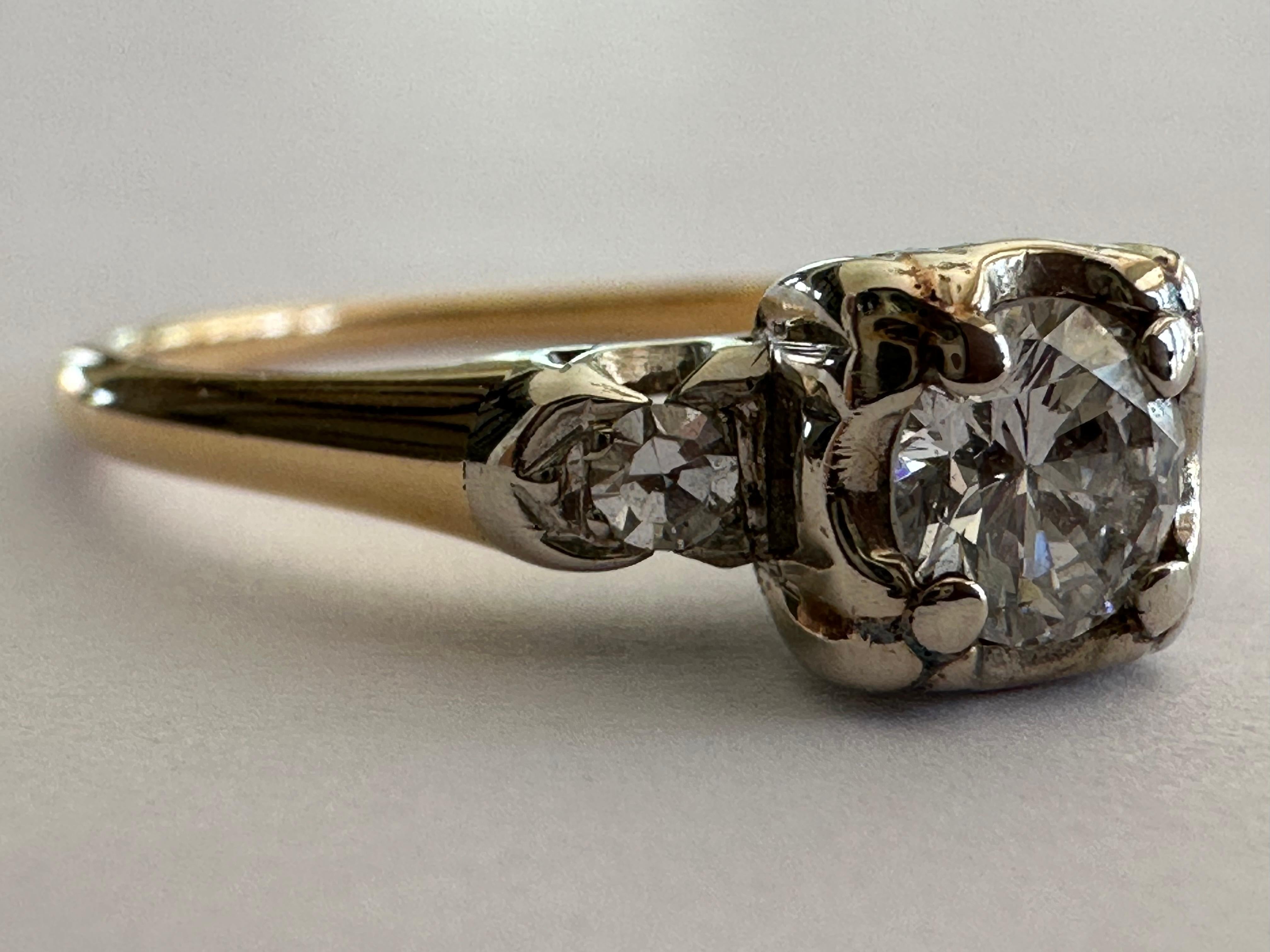 Zweifarbiger Art-Déco-Verlobungsring mit Diamanten  Damen im Angebot