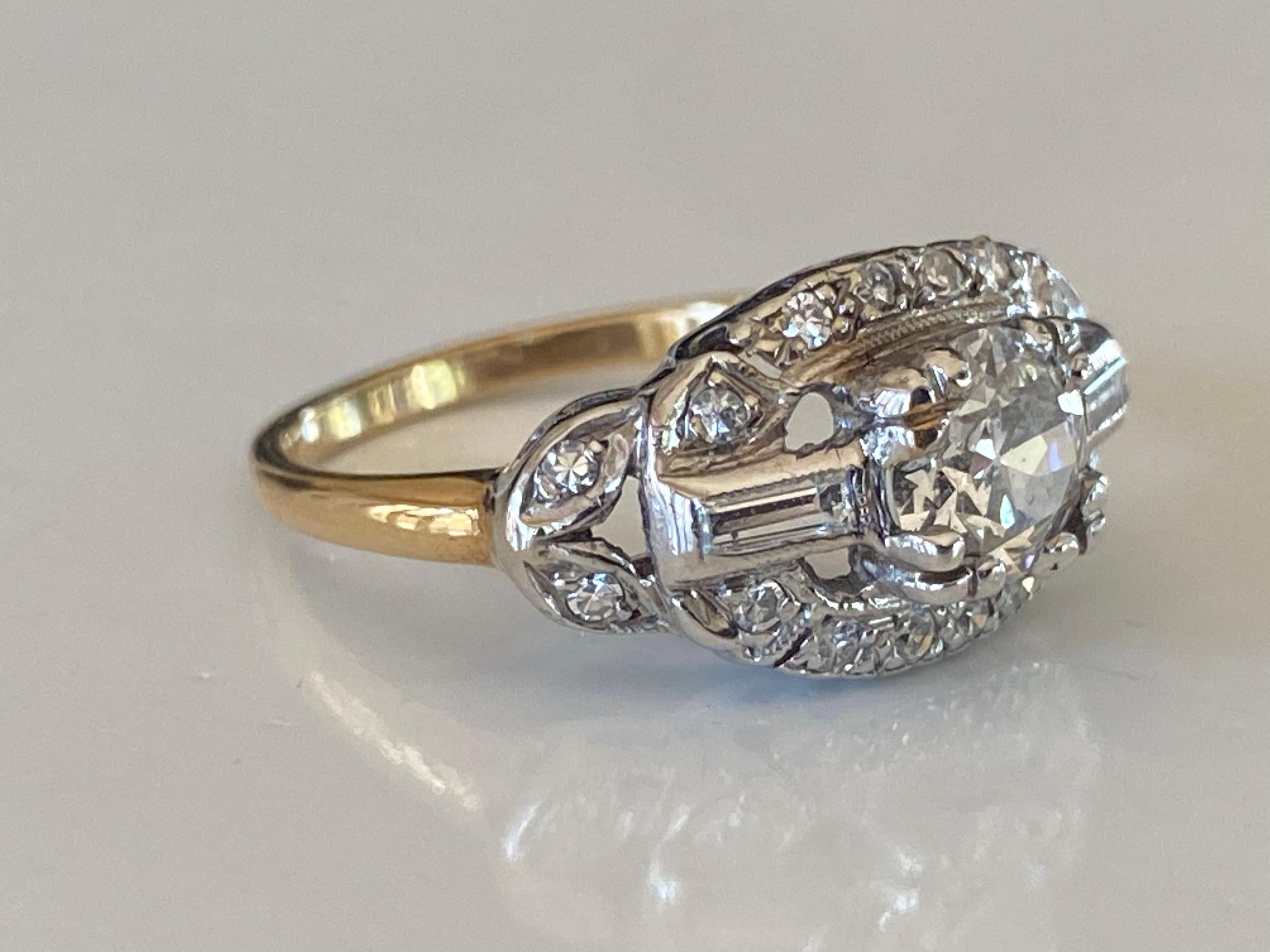 Art Deco Diamond Two-Tone Ring  For Sale 2