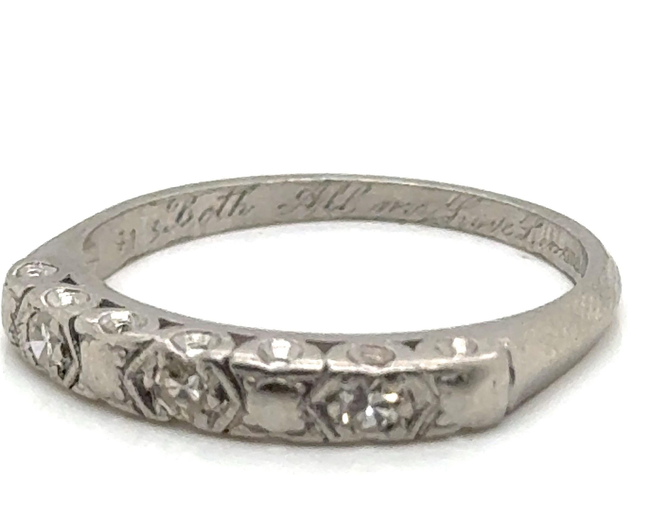 Art Deco Diamond Wedding Band Genuine 1930s-1940s Platinum Ring In Excellent Condition For Sale In Dearborn, MI